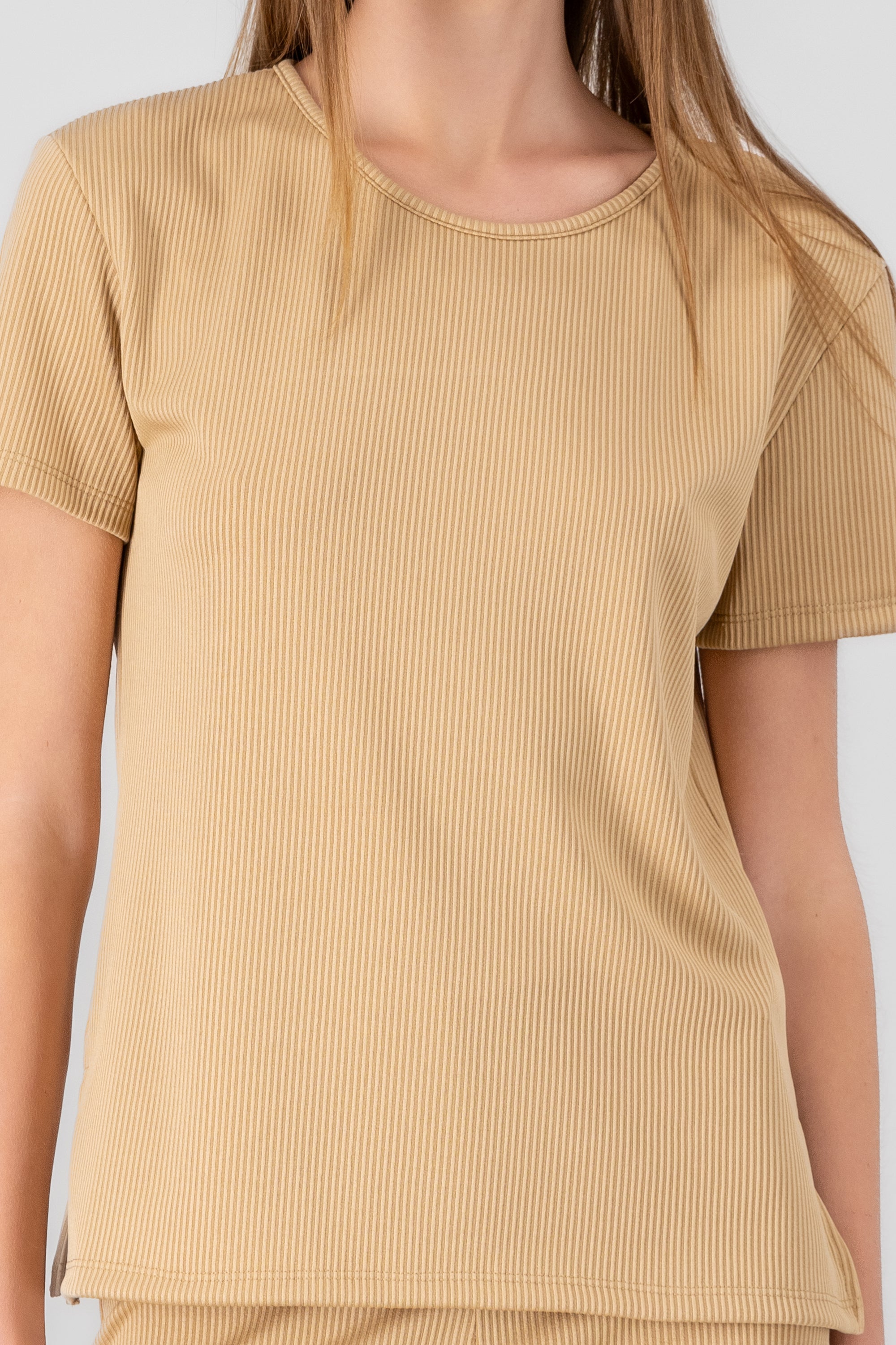 Blusa manga corta rib BEIGE