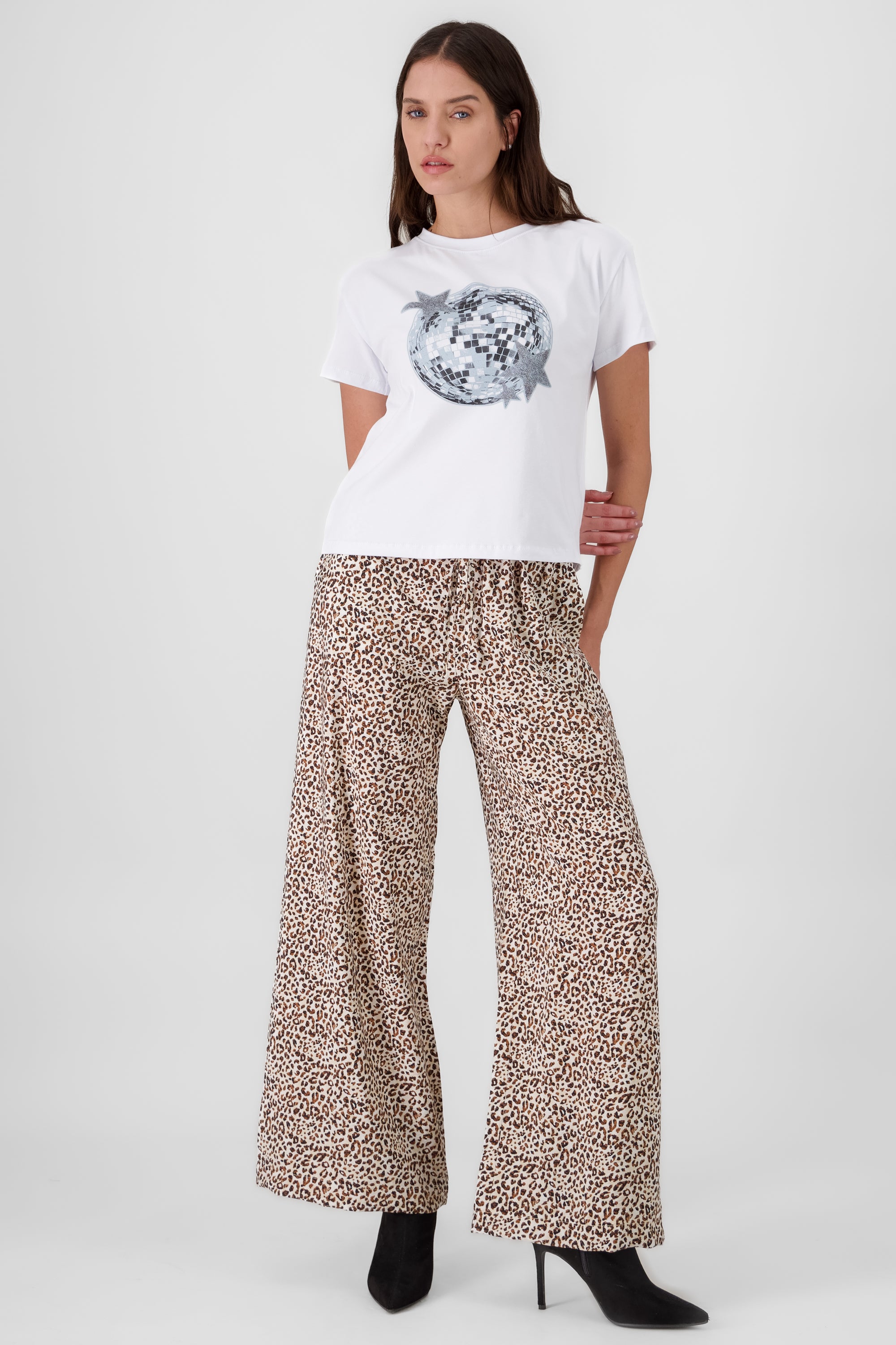 Pantalon amplio animal print HUESO COMBO