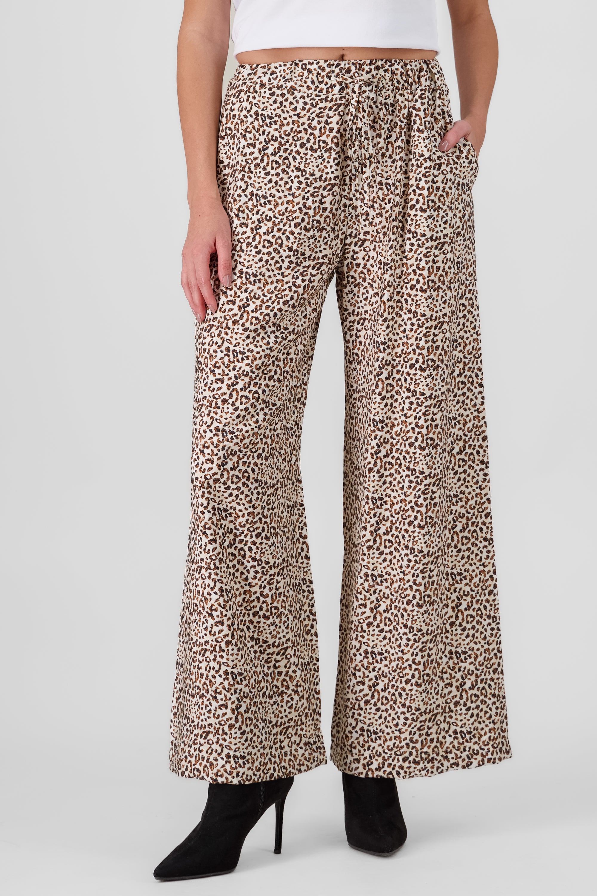 Pantalon amplio animal print HUESO COMBO