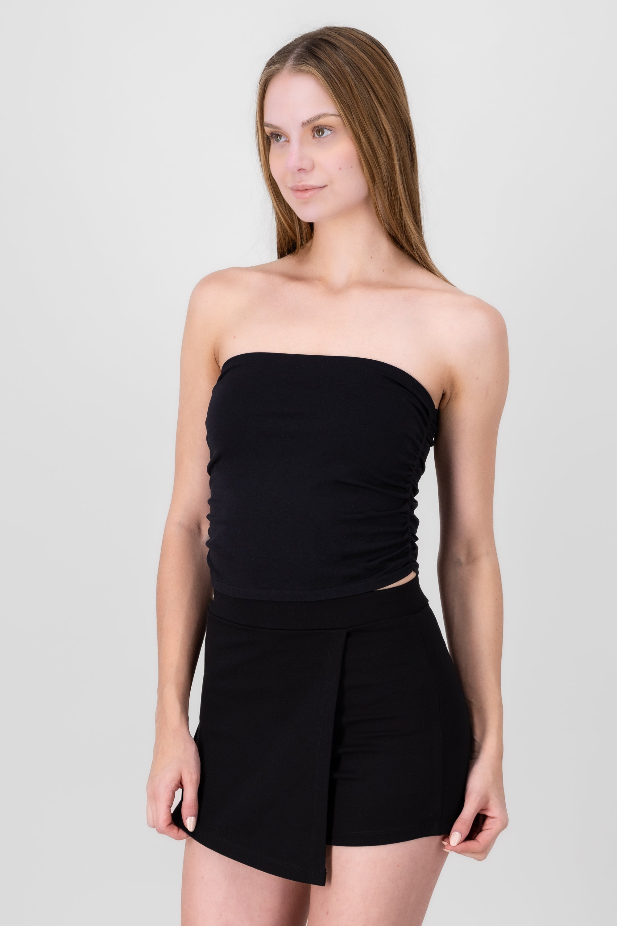 Top tubo strapless drapeado NEGRO