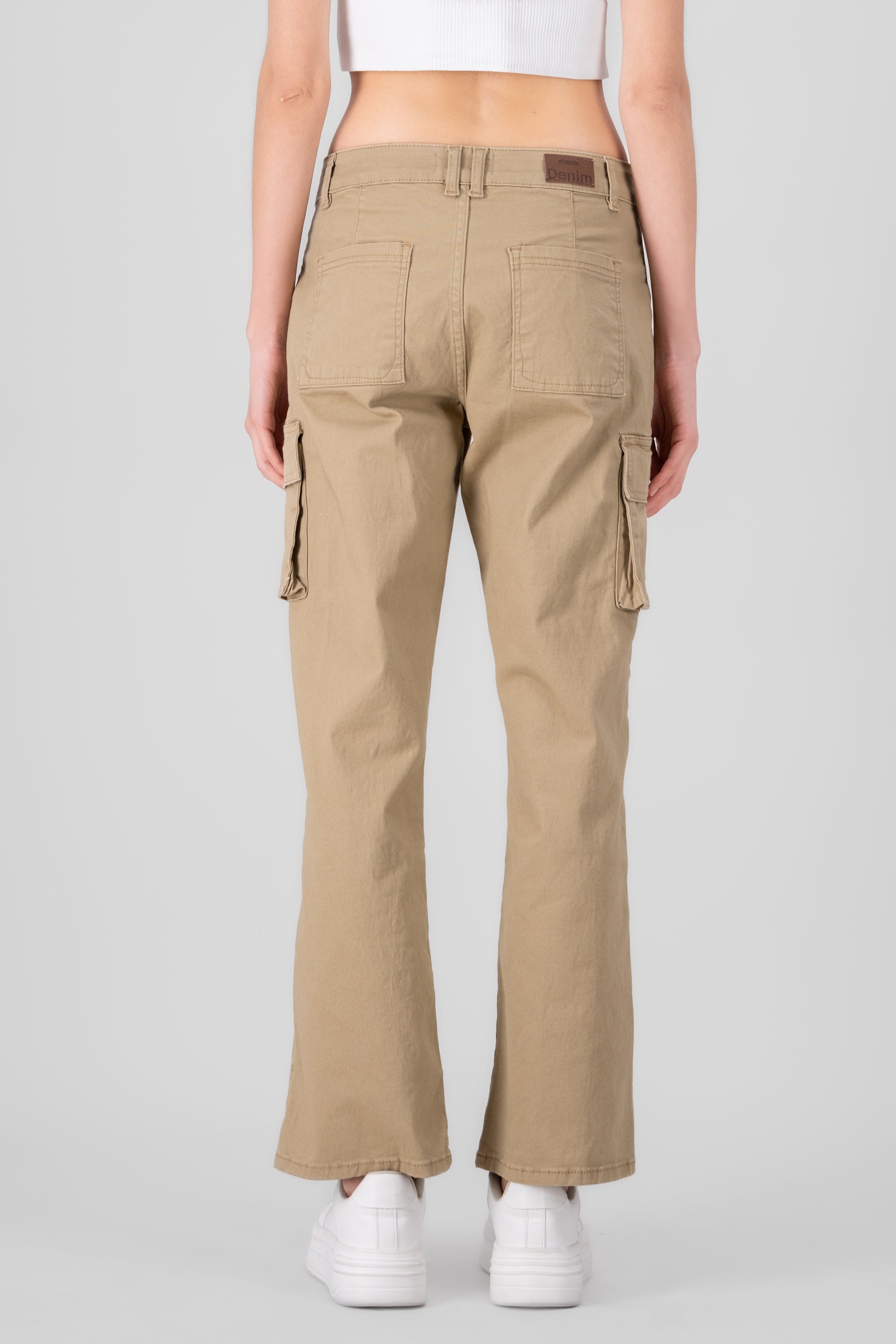 KHAKI