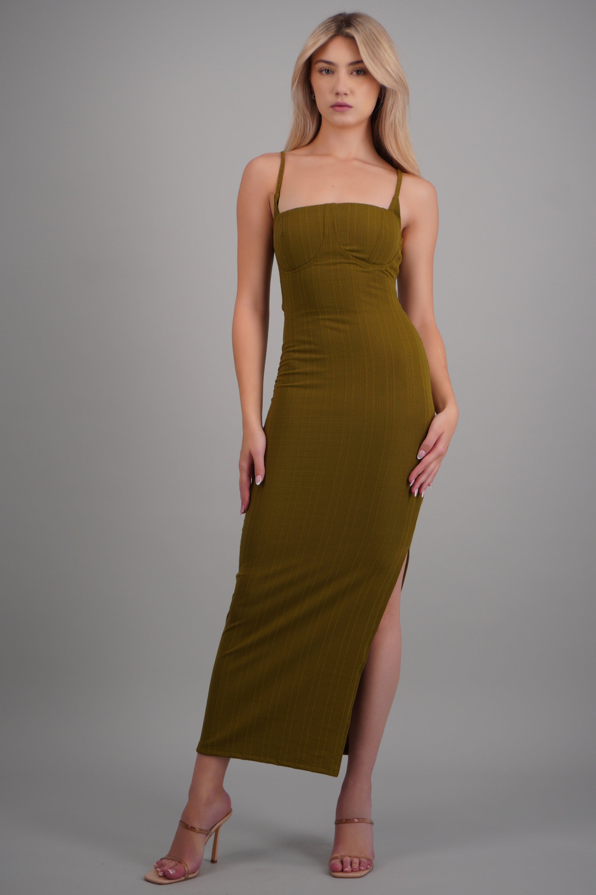 Vestido maxi copa textura VERDE PASTO