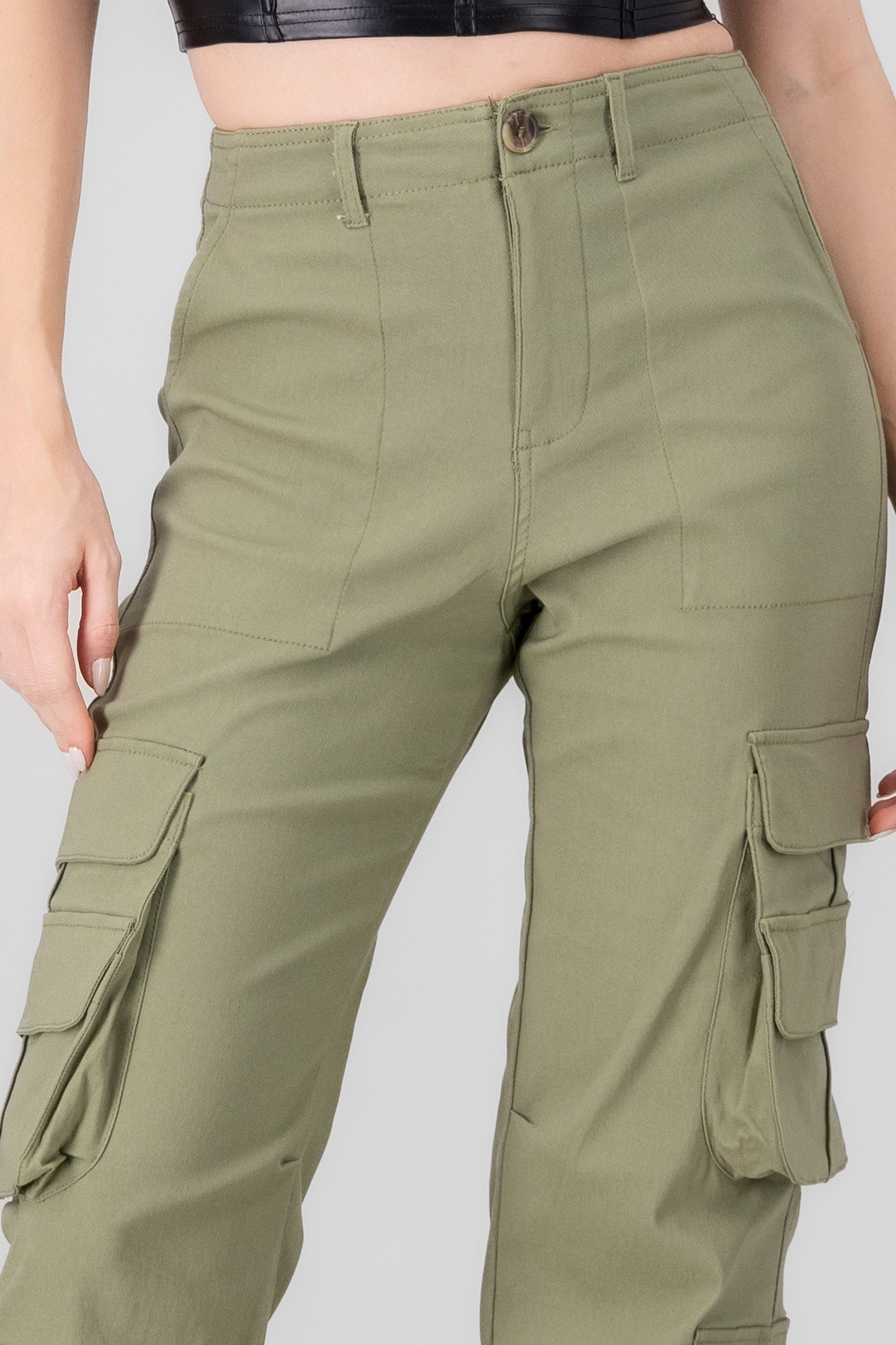 Pantalon cargo bolsas OLIVO