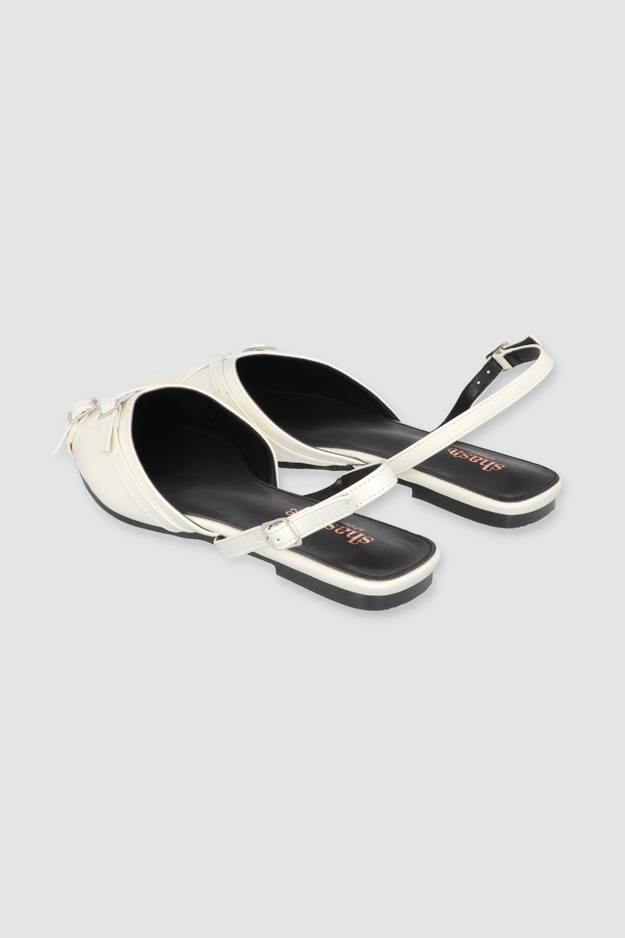 FLAT POINTY STRAPS HUESO