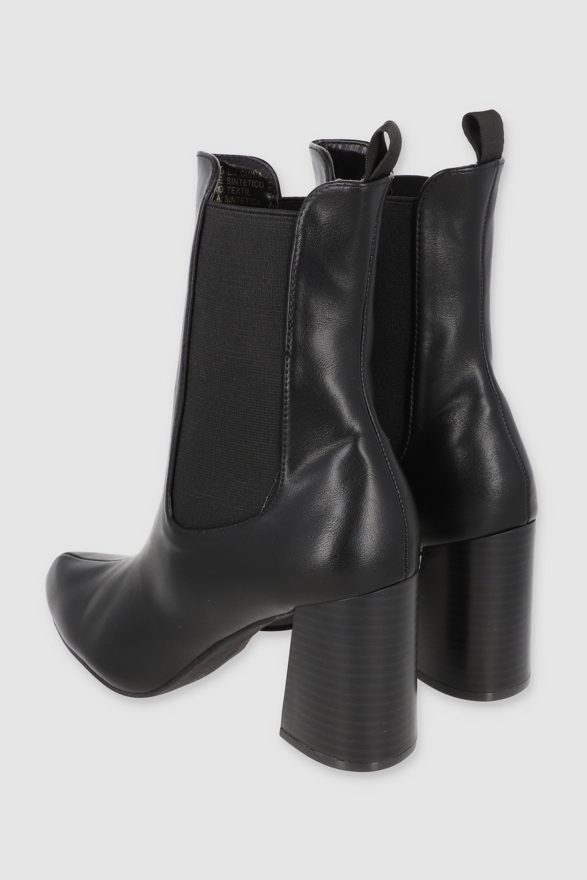 BOTIN POINTY CHELSEA NEGRO