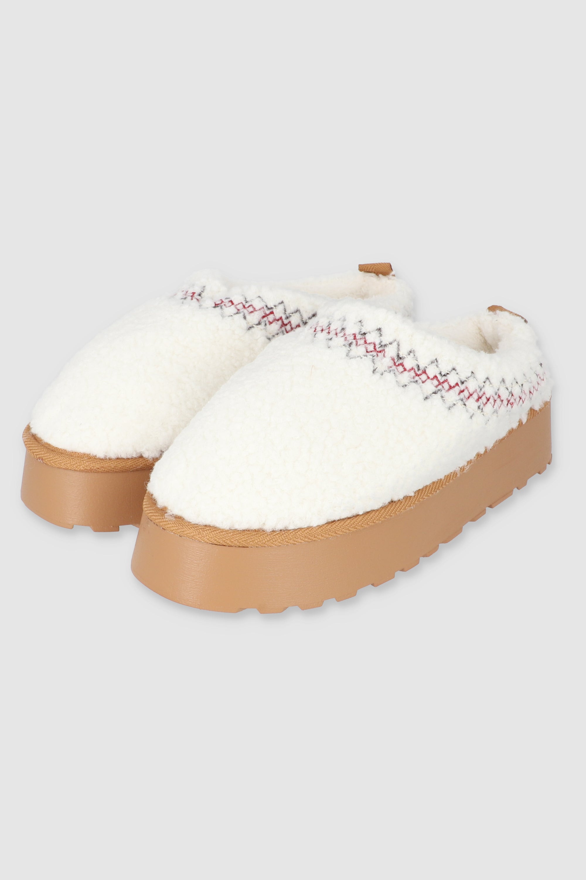 Pantufla zueco teddy bordado BLANCO