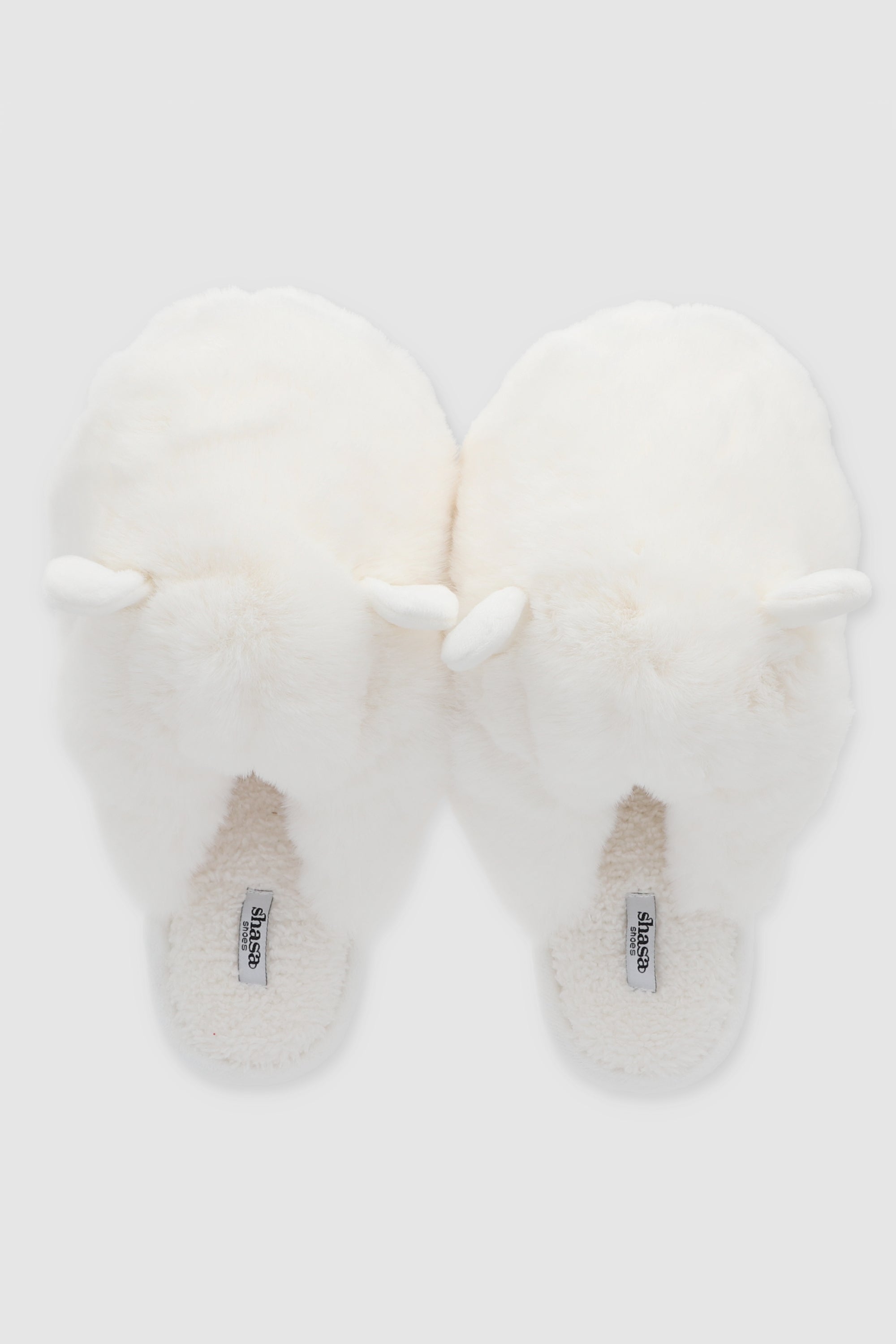 Pantufla fluffy orejitas BLANCO