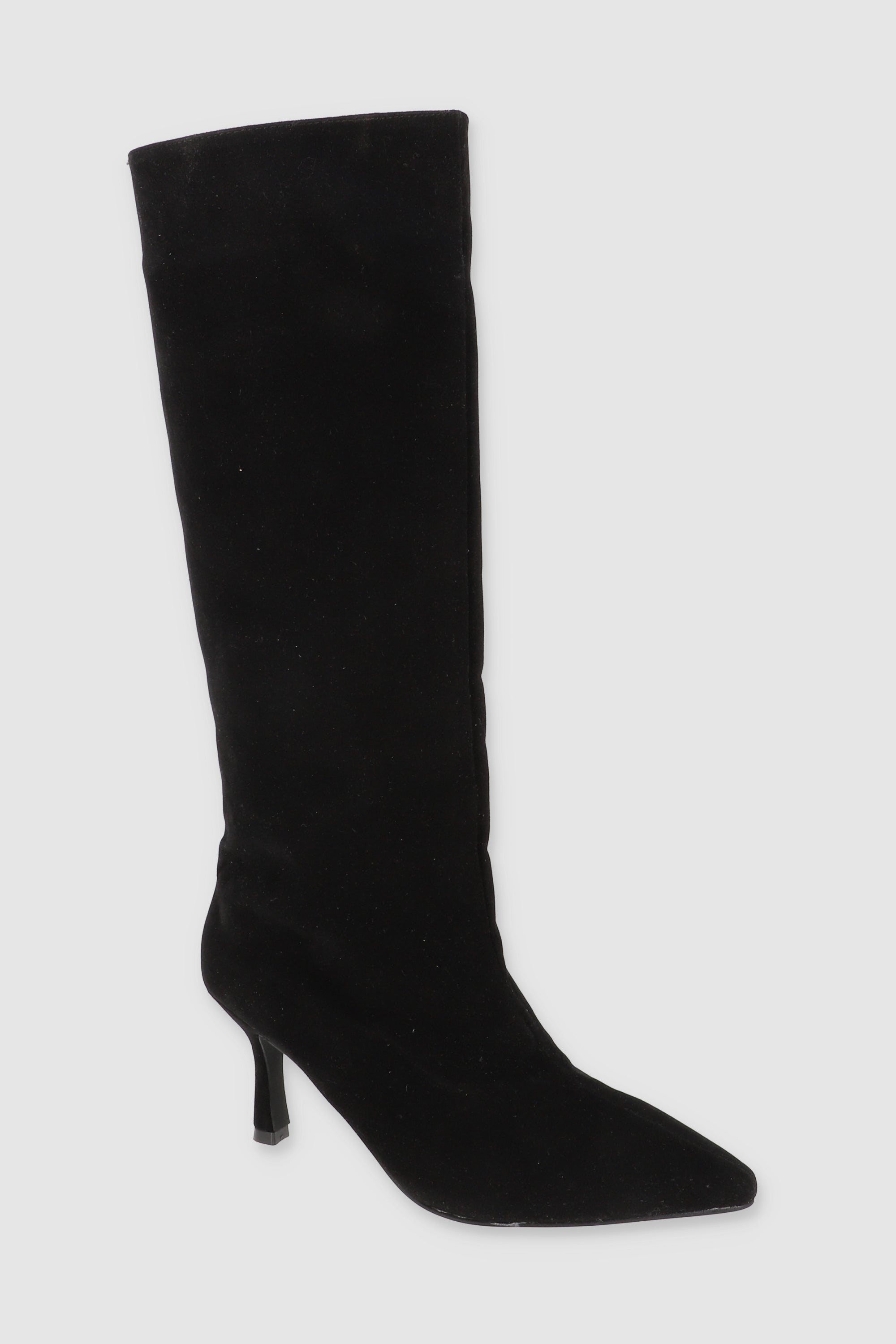 BOTA SLOUCHY DURAZNO NEGRO