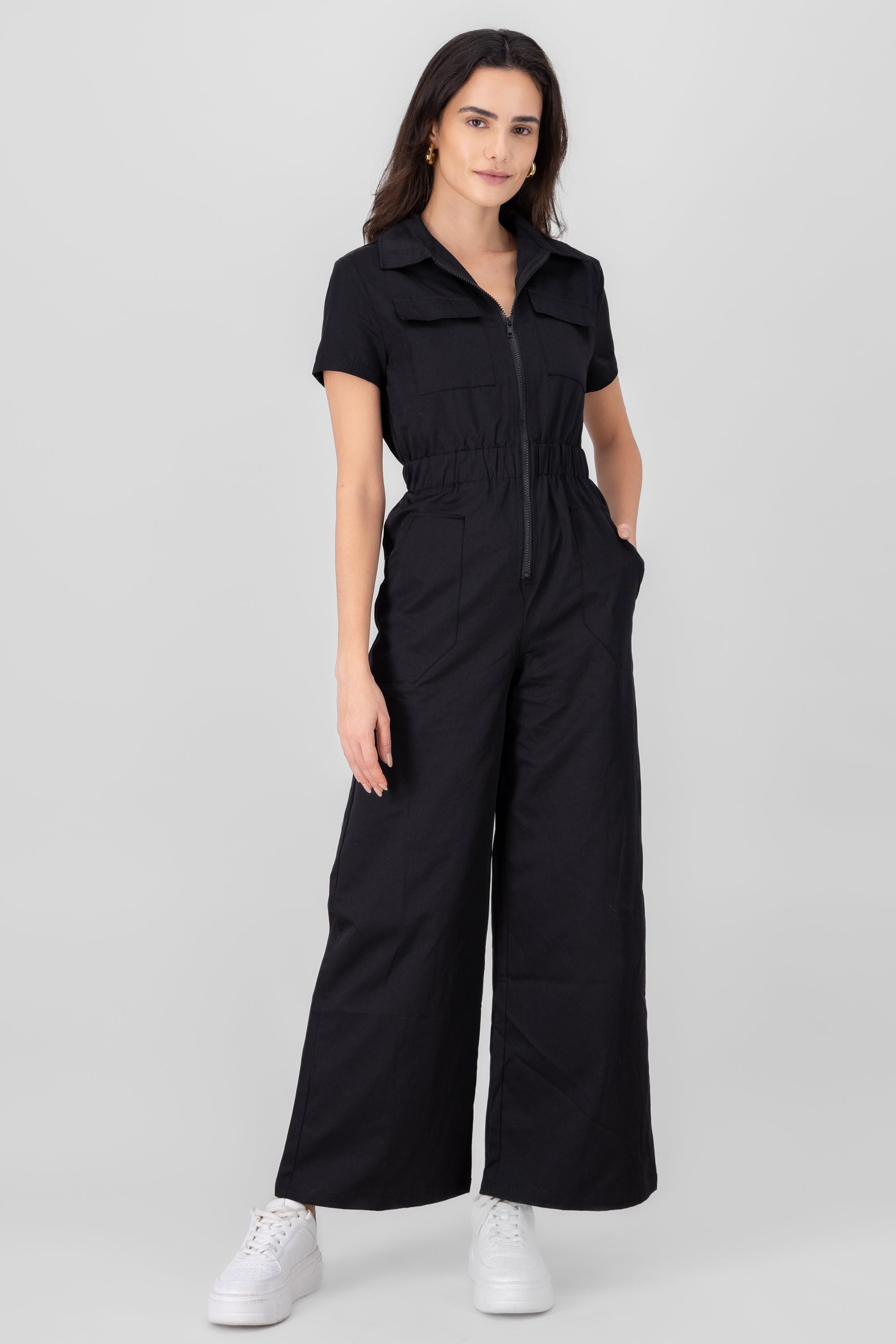 Jumpsuit manga corta liso NEGRO