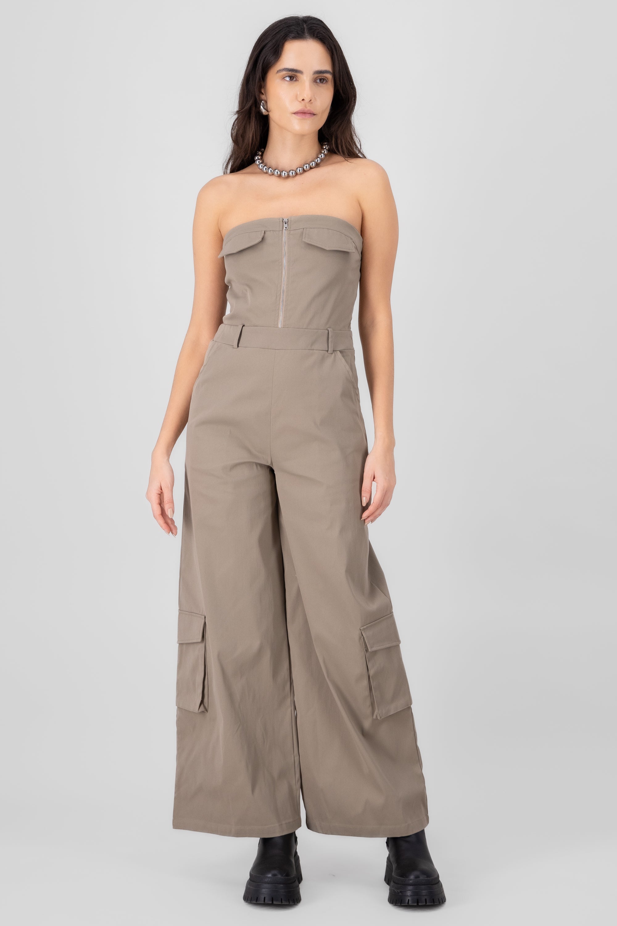 Jumpsuit cargo liso GREIGE