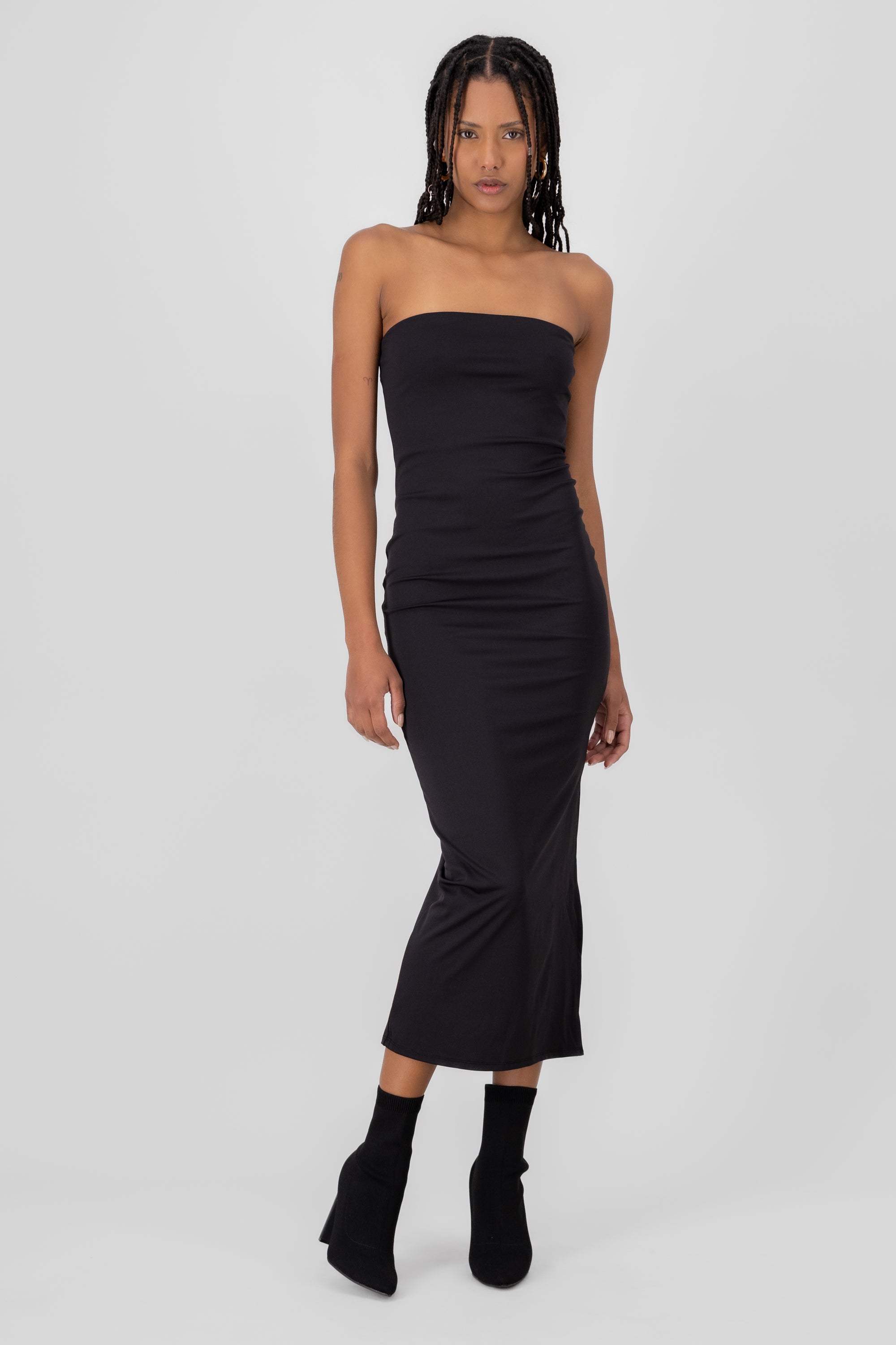 Vestido maxi strapless bodycon NEGRO