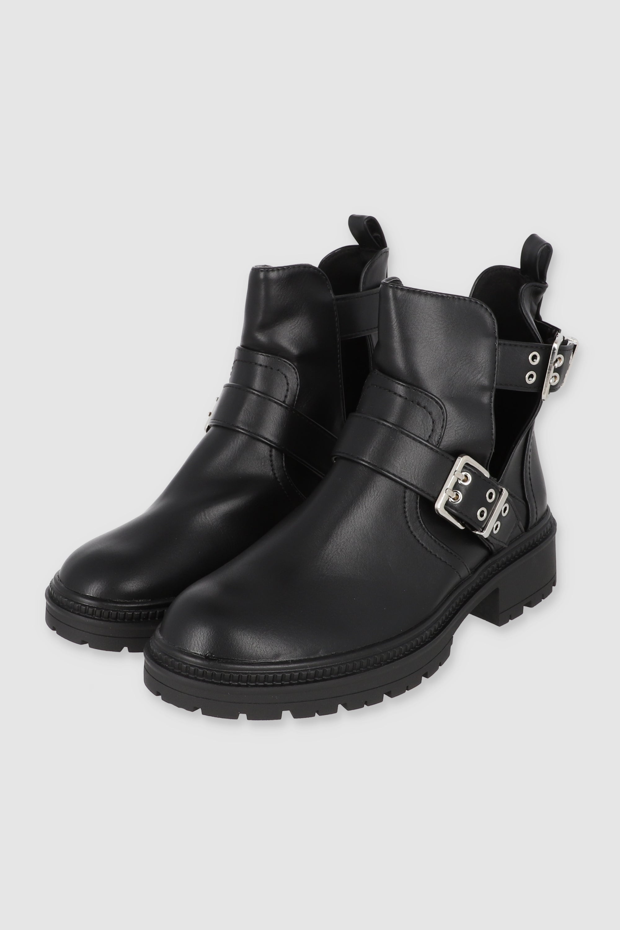 BOTIN CORTE HEBILLAS NEGRO