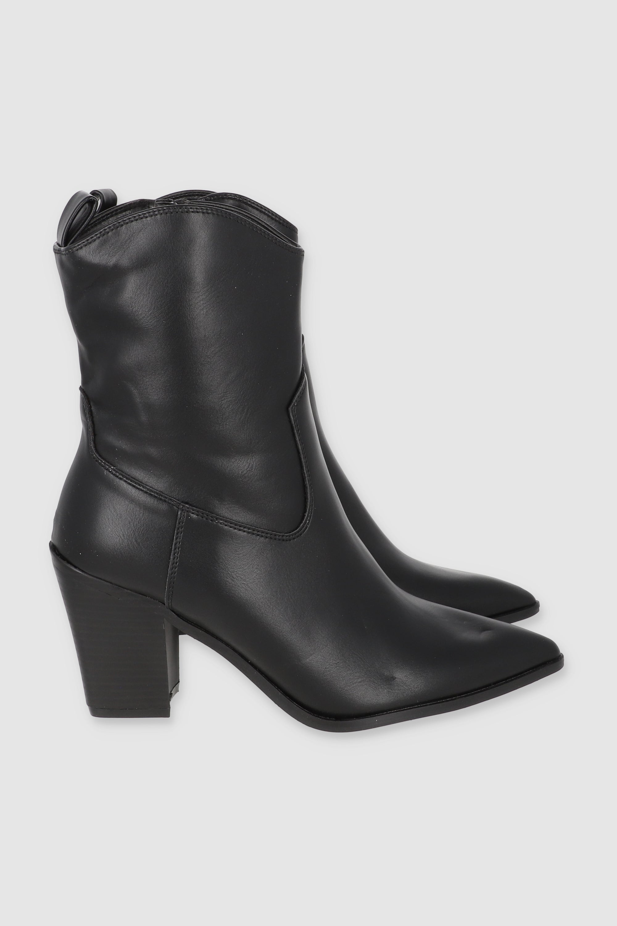 BOTIN VAQUERO CORTO NEGRO