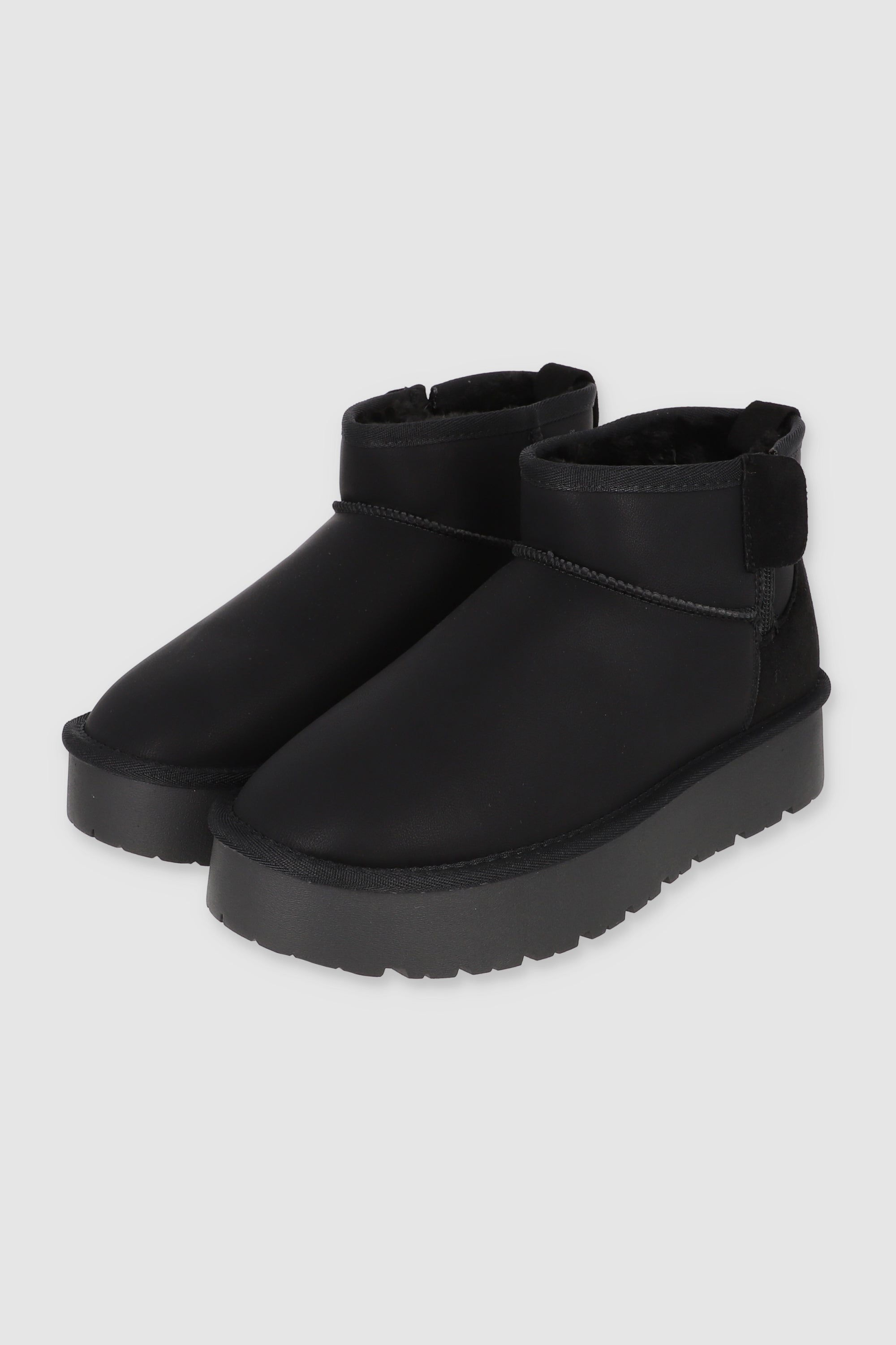 Bota invierno sherpa forro NEGRO