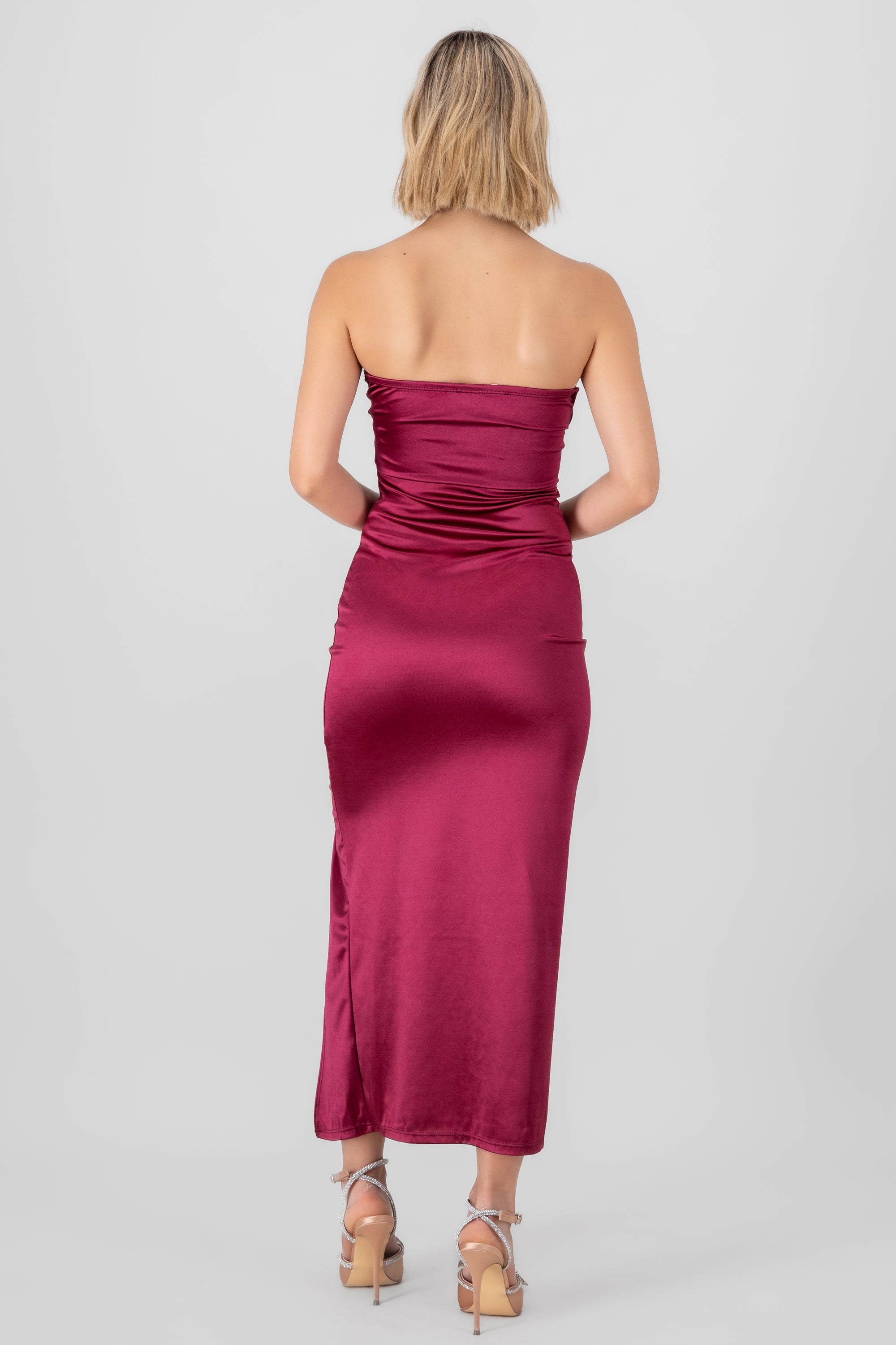 Vestido strapless satin con copas MAGENTA