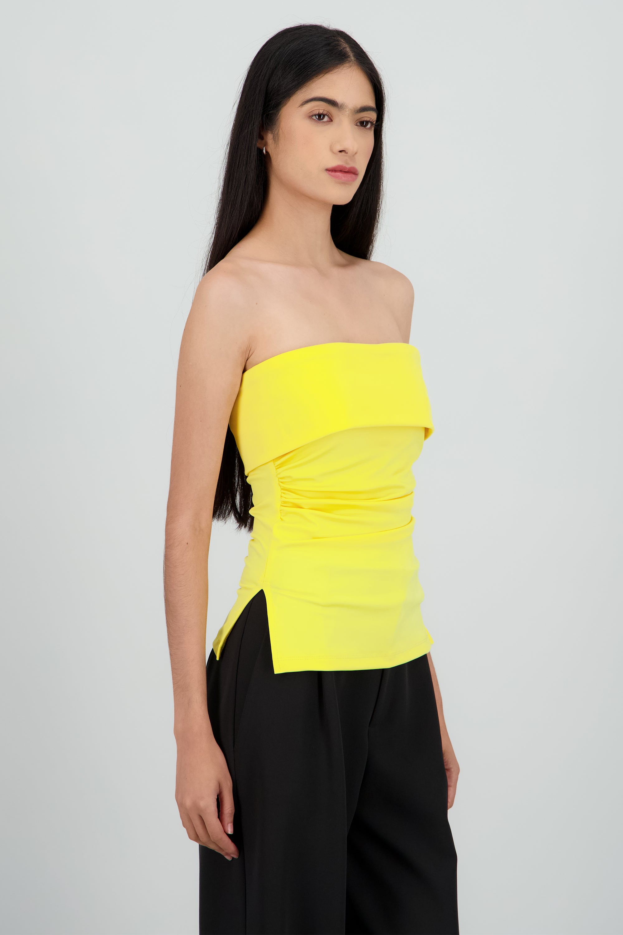 Top tubo con dobles escote Hypsters AMARILLO