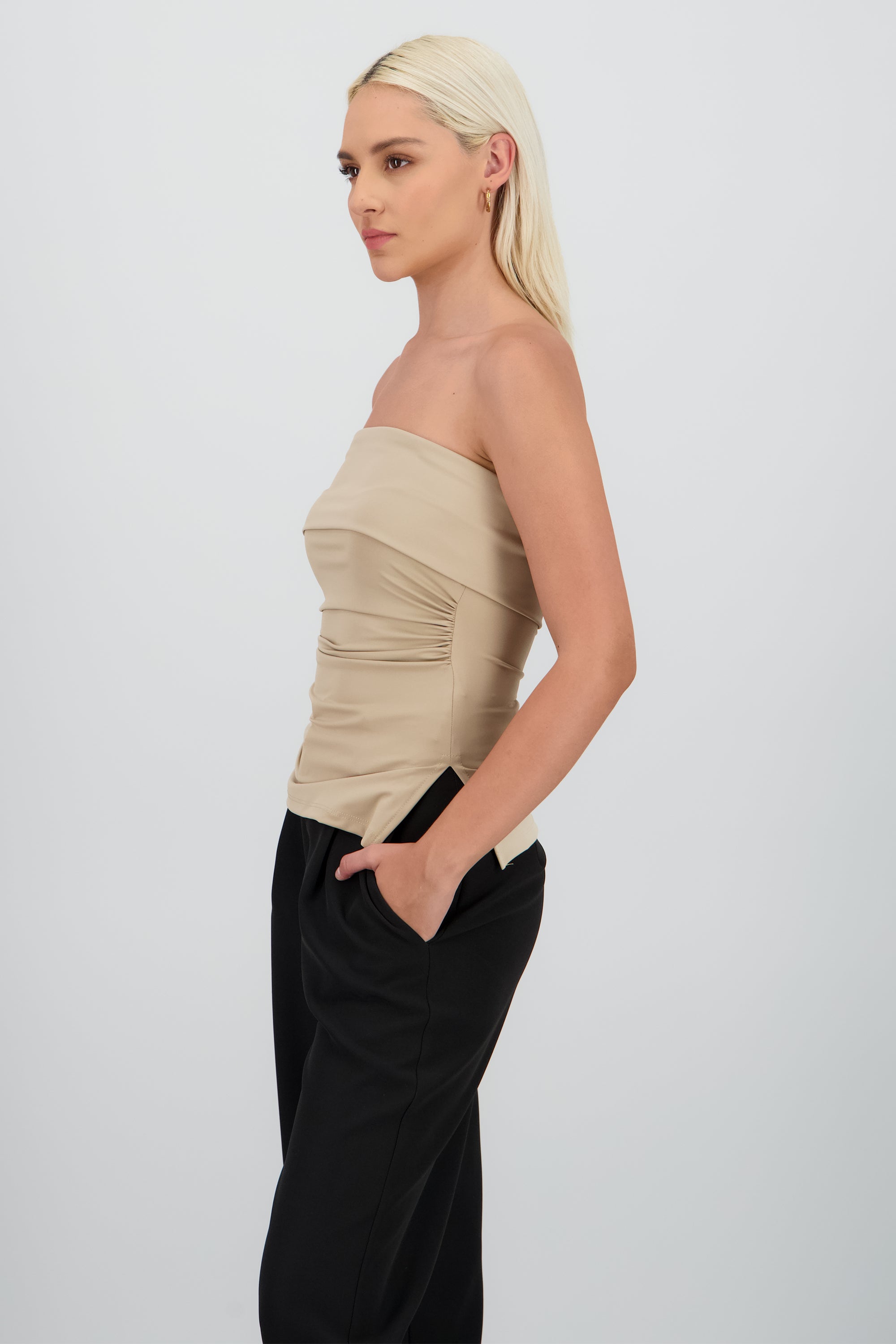 Top tubo con dobles escote Hypsters TAUPE