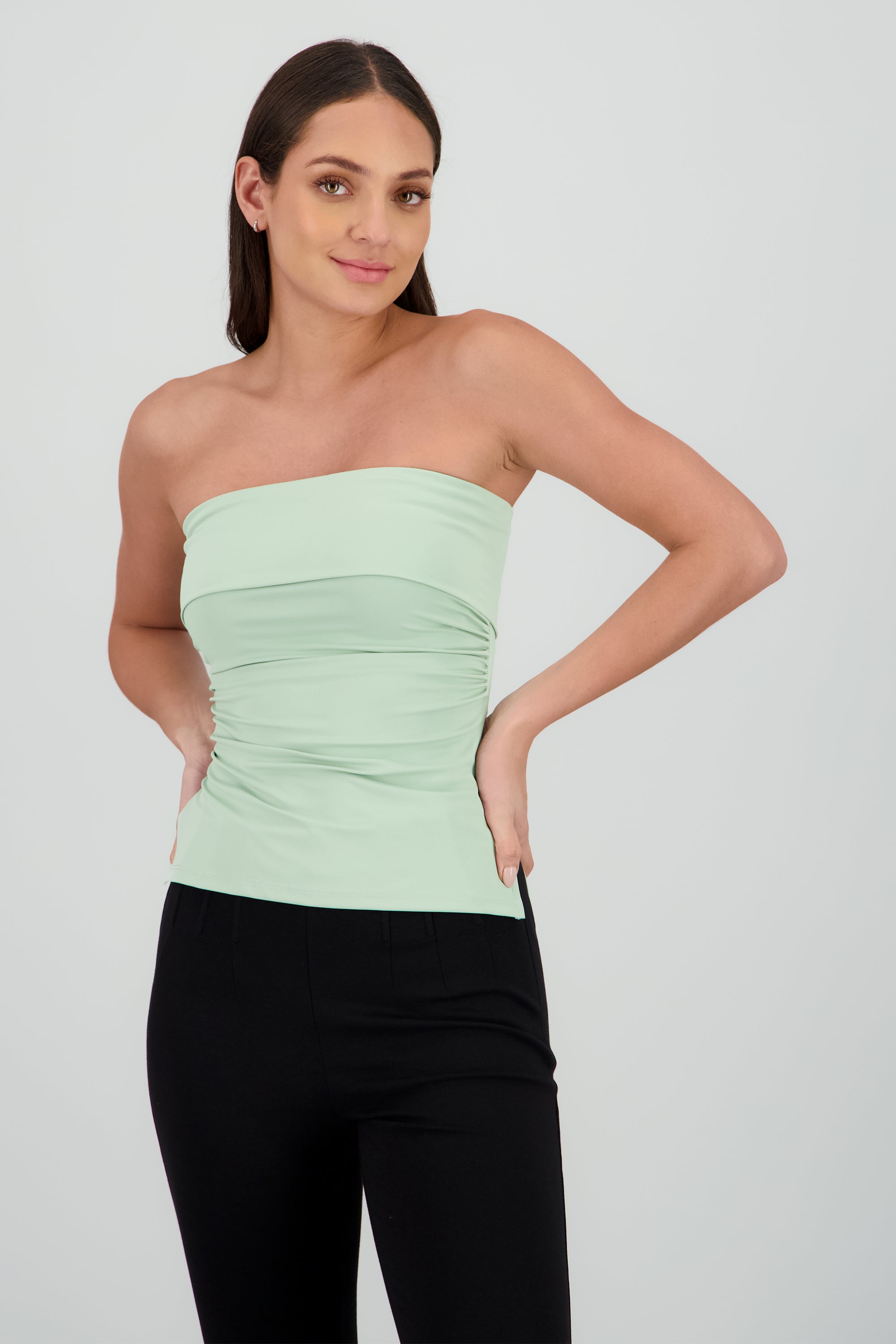 LIGHT GREEN