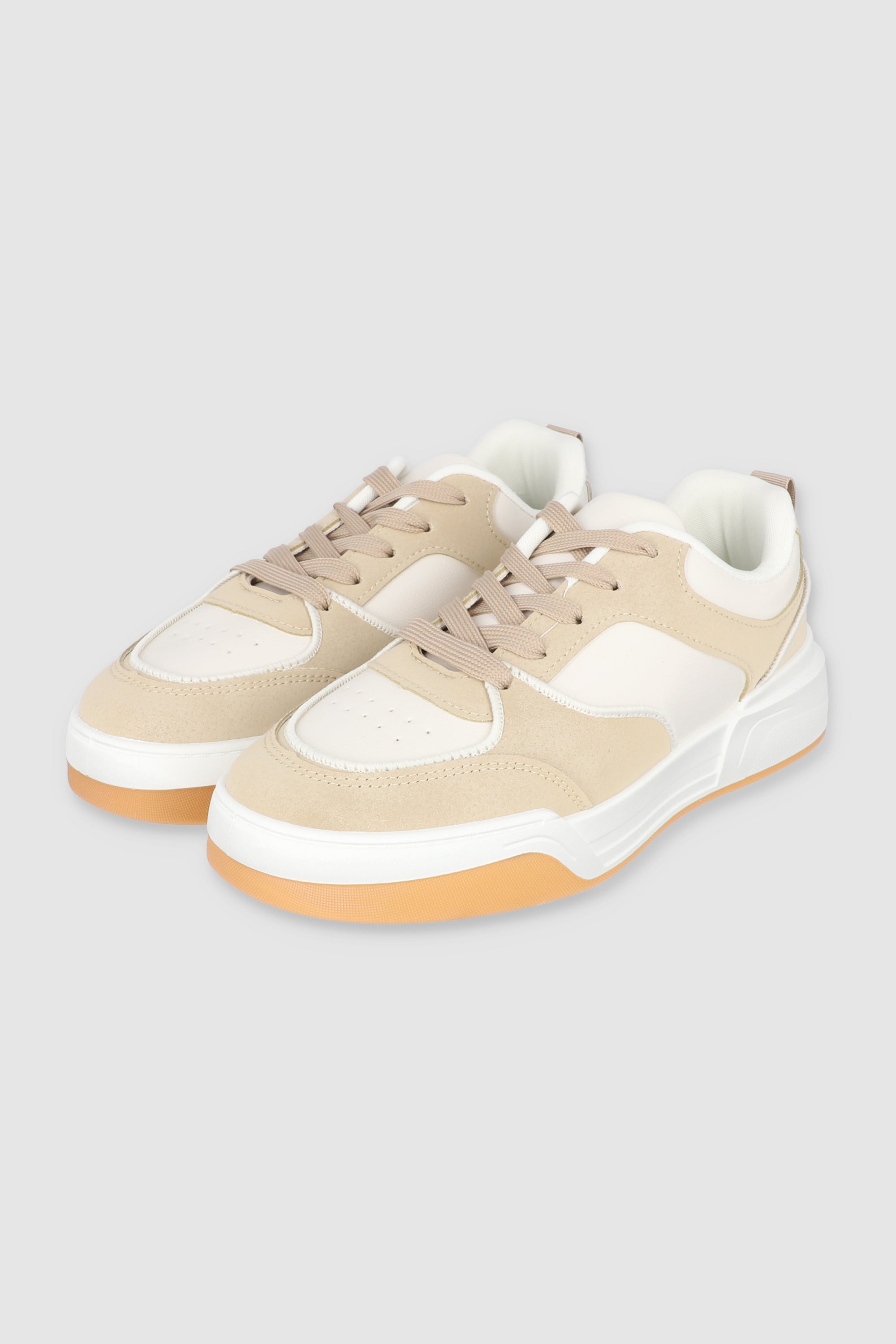 Tenis casual retro bicolor CAMELLO