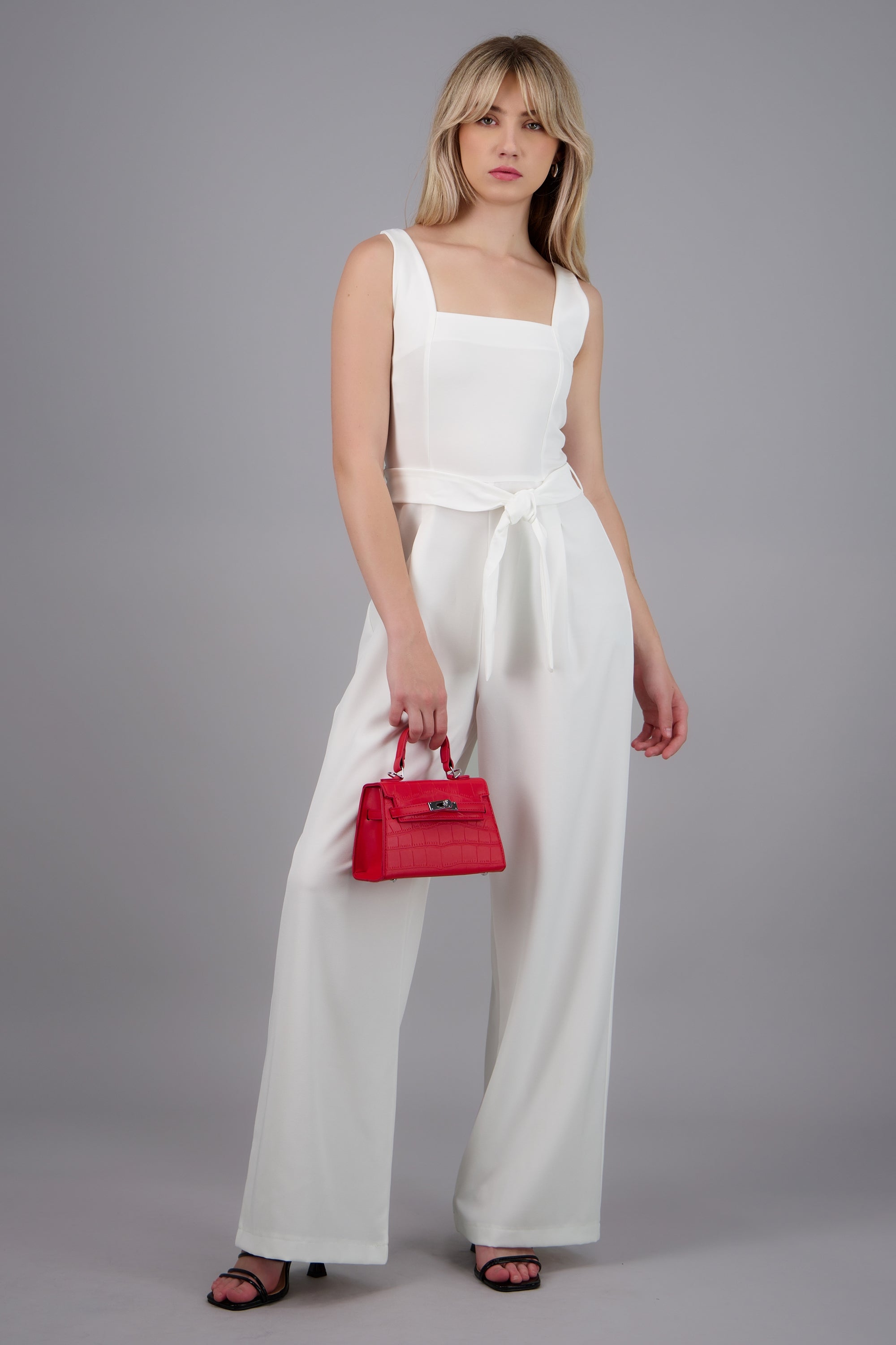 Jumpsuit tirantes detalle cinturon BLANCO