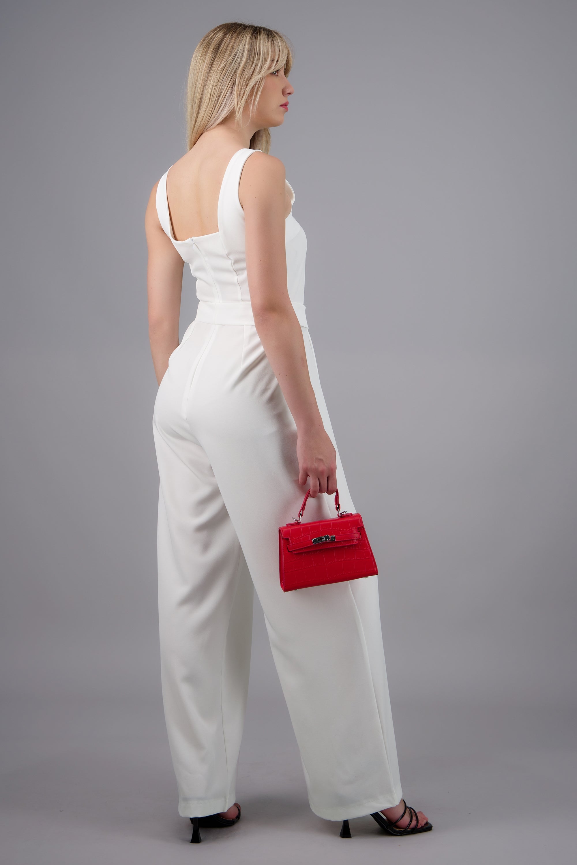 Jumpsuit tirantes detalle cinturon BLANCO