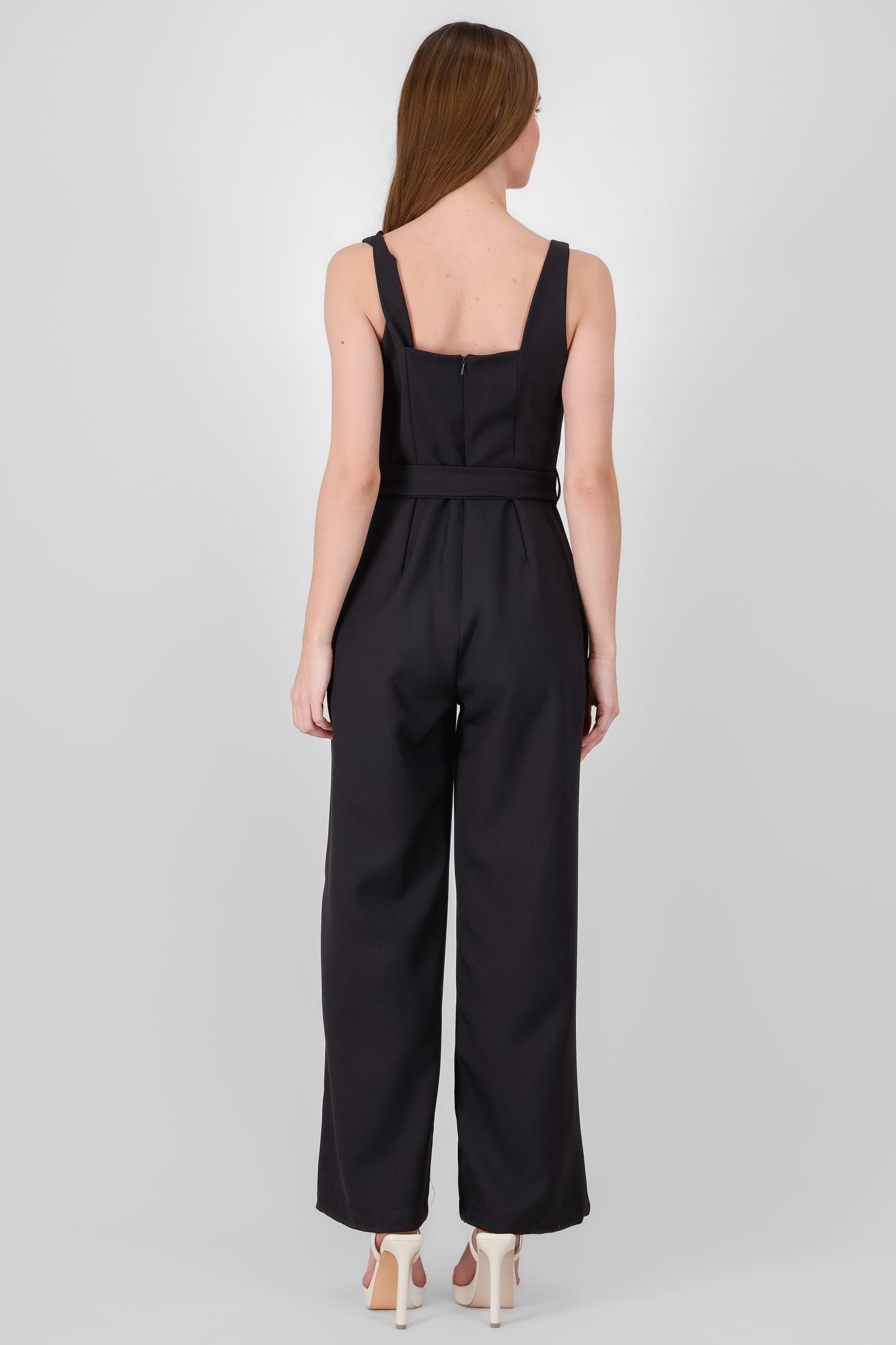 Jumpsuit tirantes detalle cinturon NEGRO