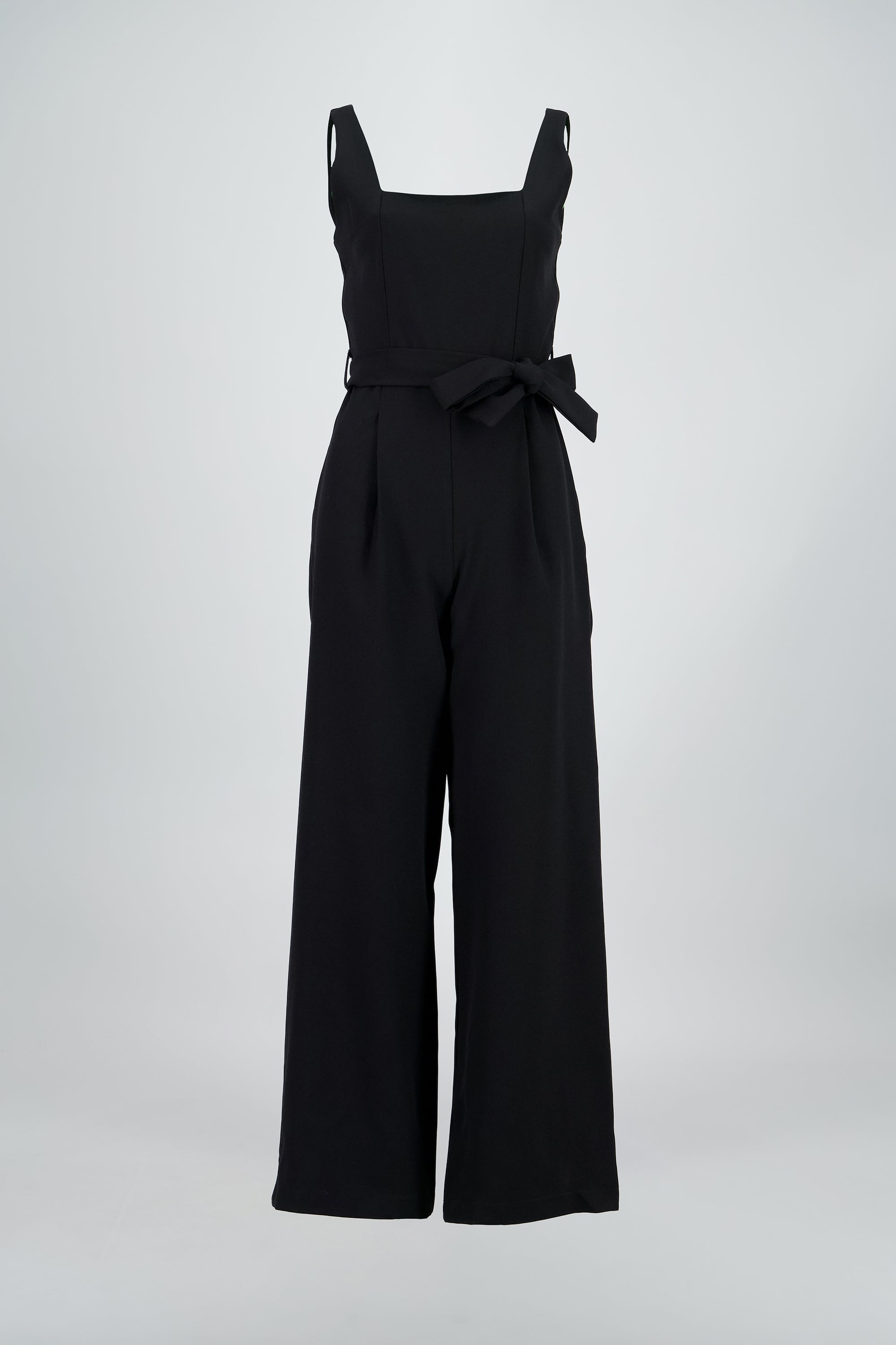 Jumpsuit tirantes detalle cinturon NEGRO