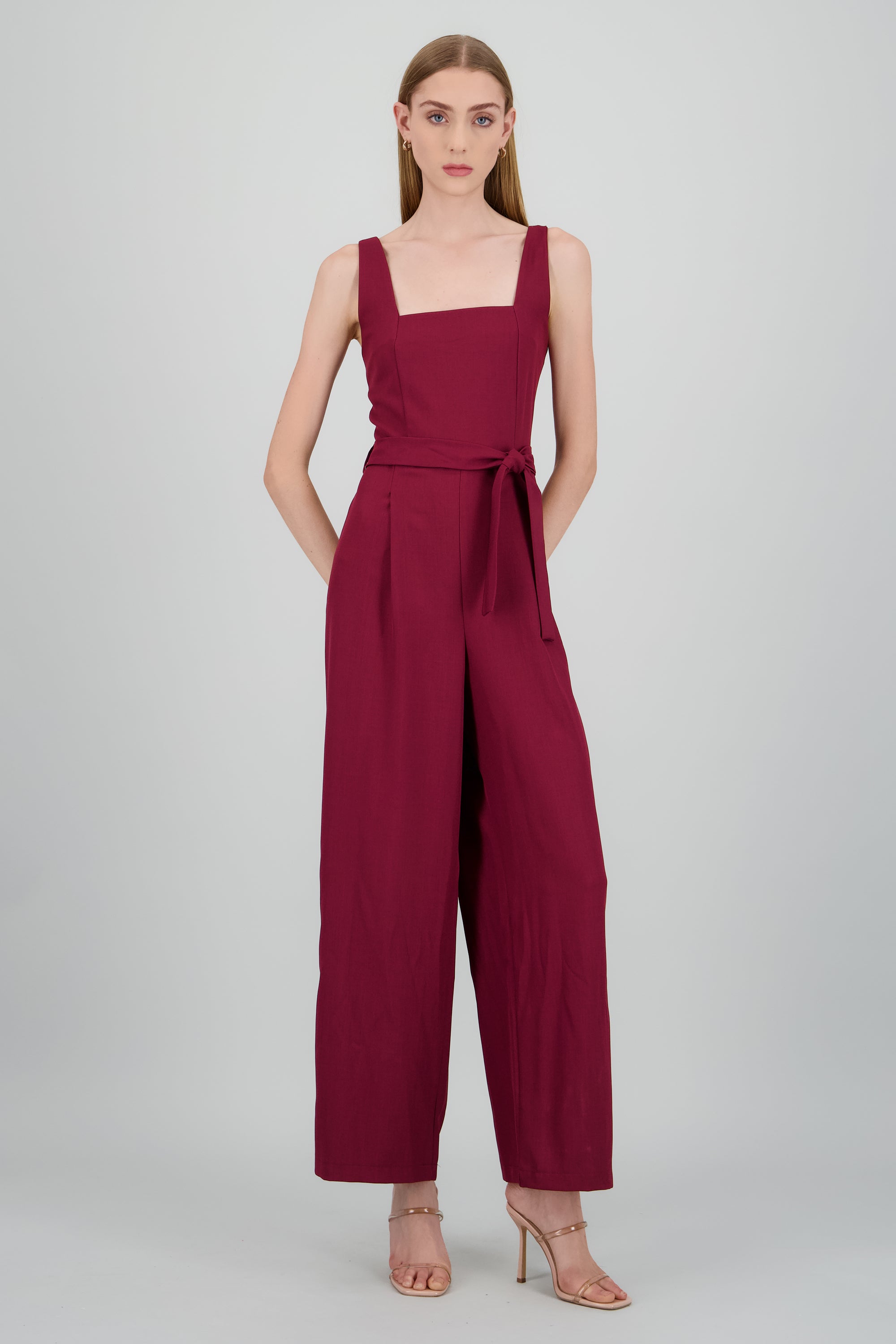Jumpsuit tirantes detalle cinturon VINO