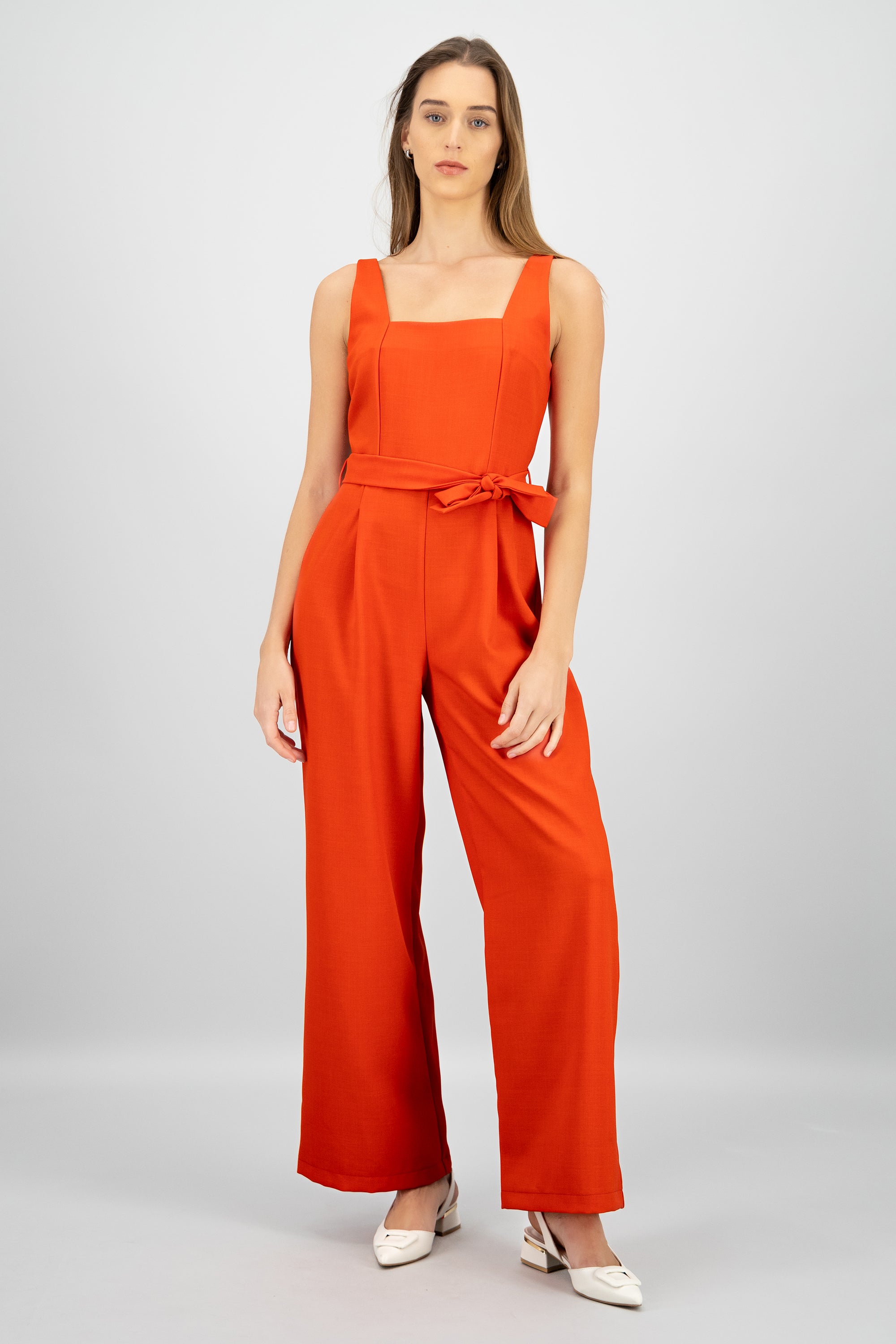 Jumpsuit tirantes detalle cinturon ROJO AMAPOLA