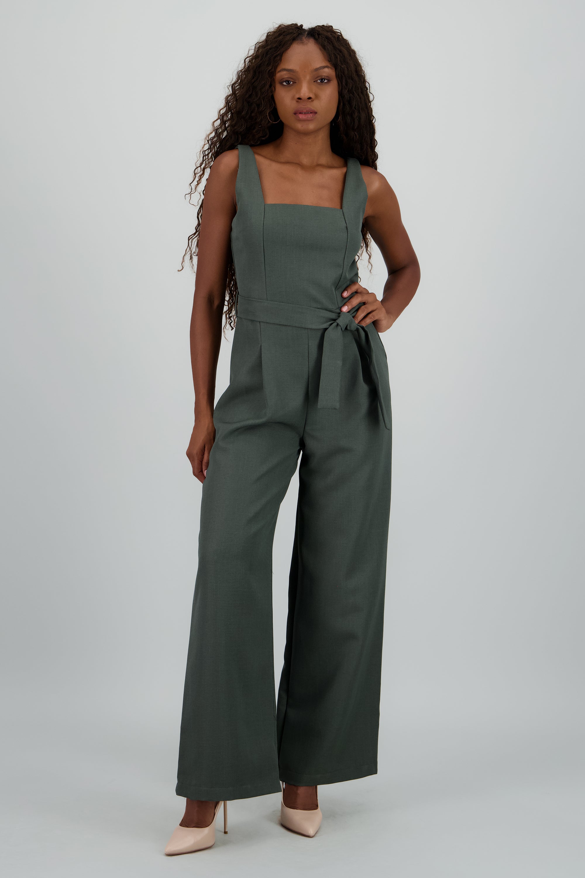 Jumpsuit tirantes detalle cinturon OLIVO