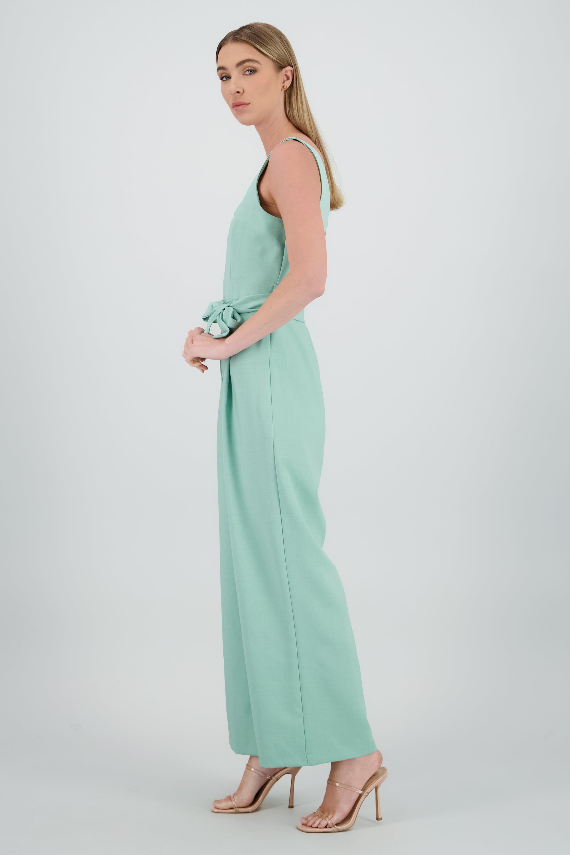 Jumpsuit tirantes detalle cinturon MENTA