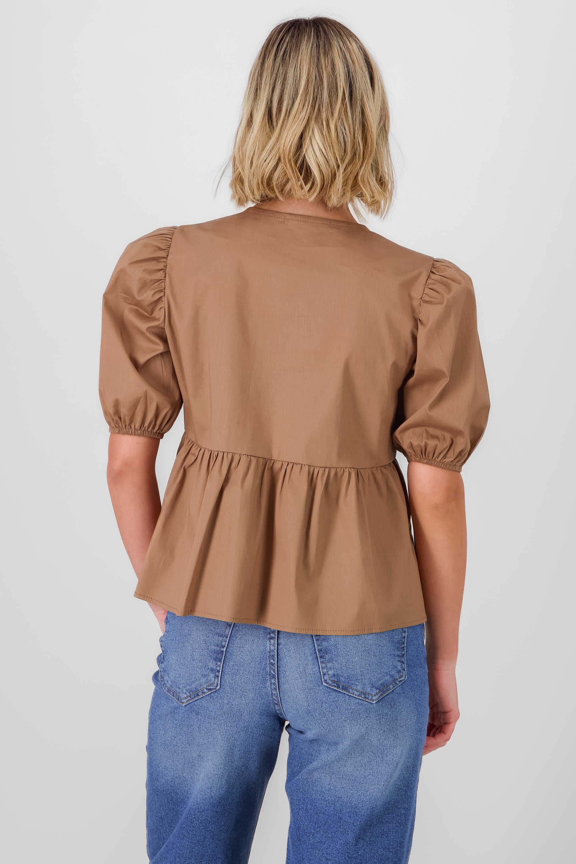 Blusa mangas abullonadas detalle moños KHAKI