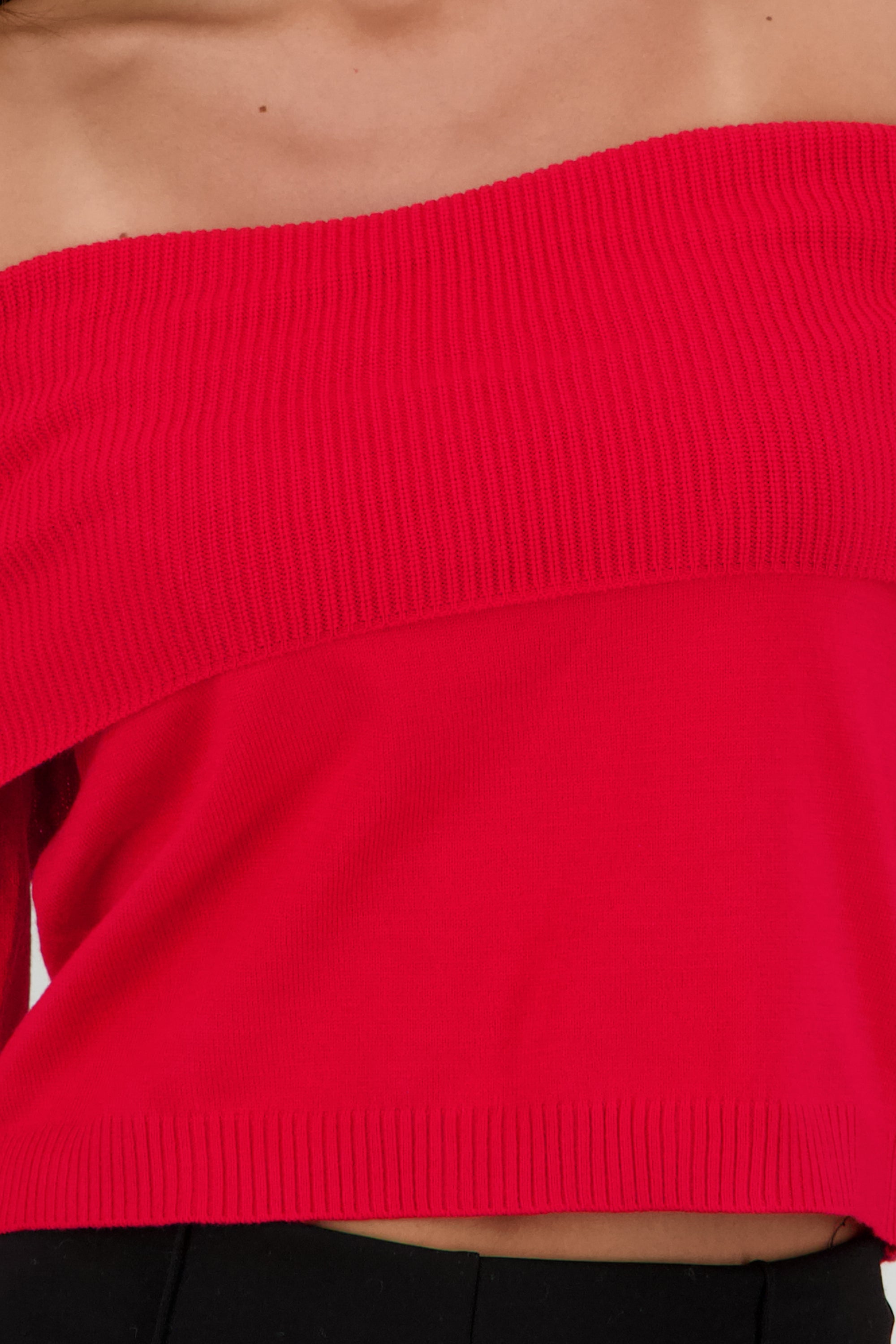 Sueter sin hombros ROJO