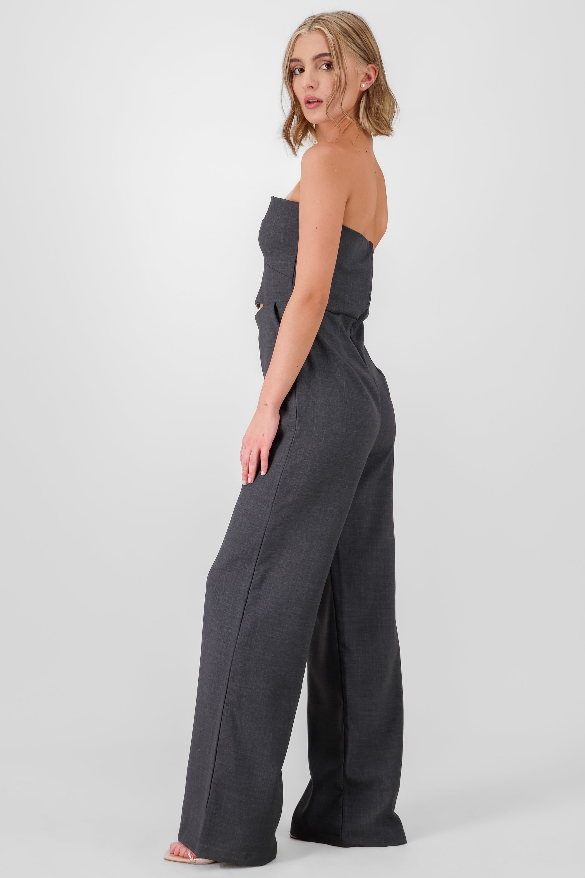 Jumpsuit strapless cierre espalda GRIS OBSCURO