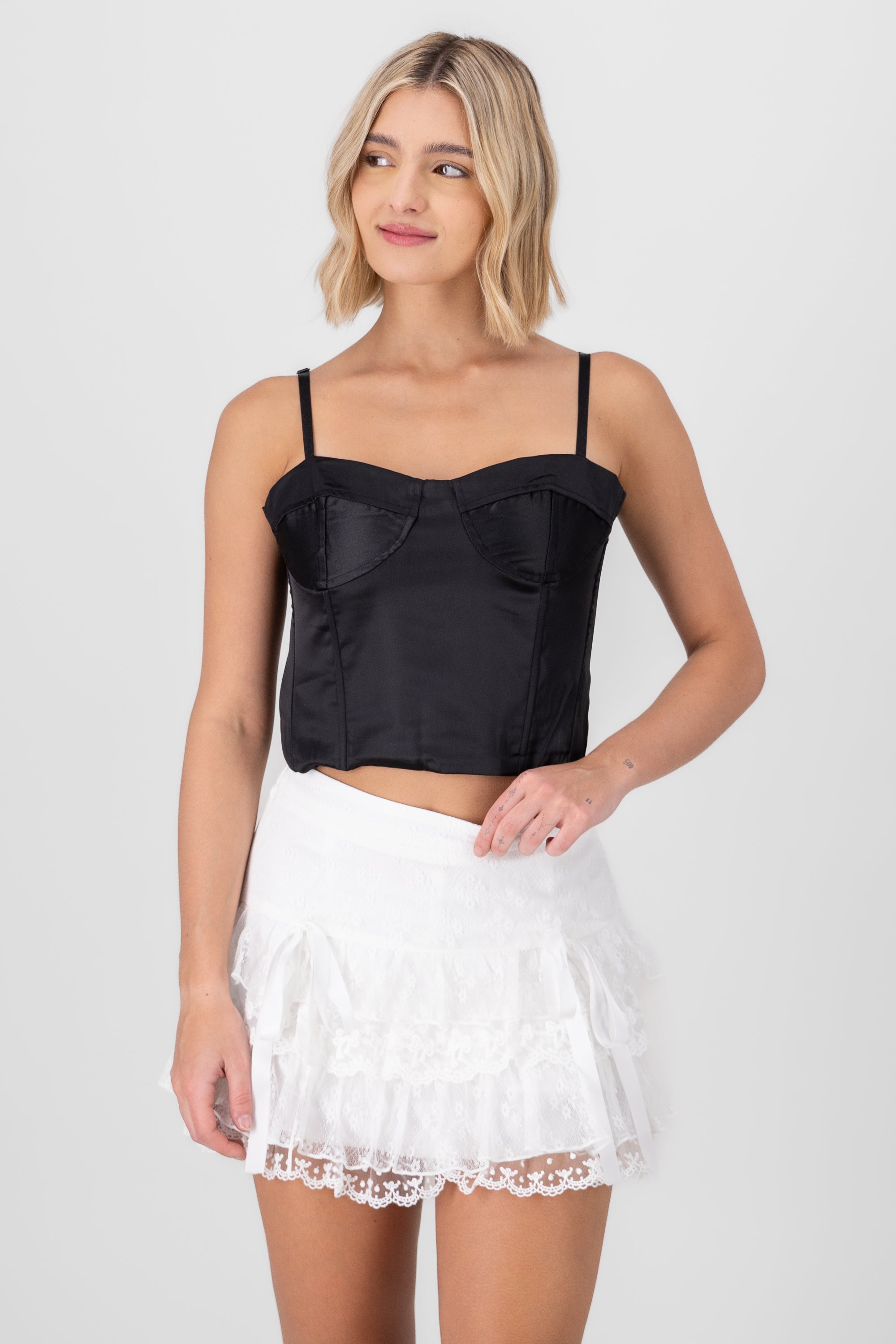 Blusa corset satin con varillas NEGRO