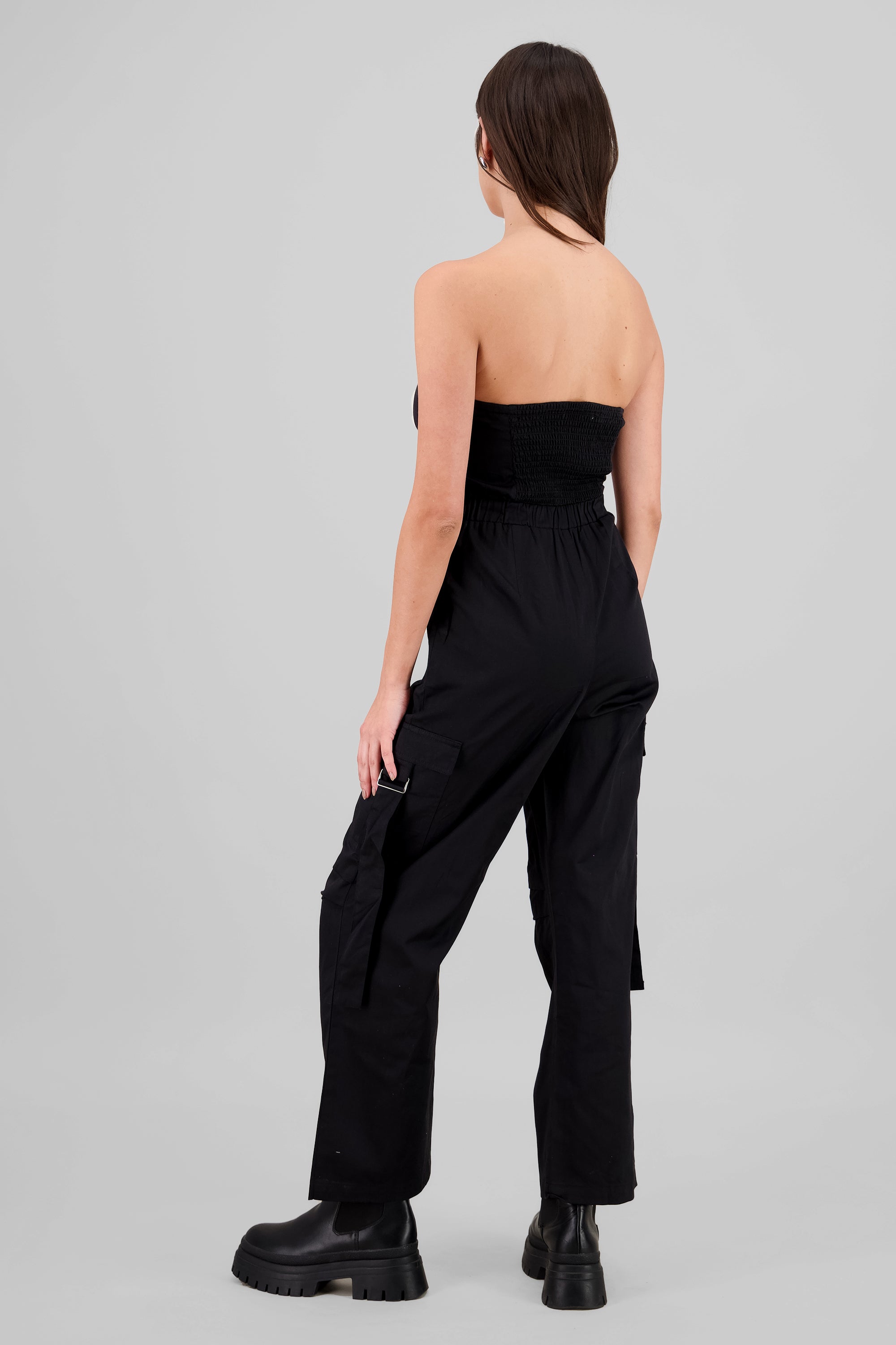 Jumpsuit strapless cargo tiras NEGRO