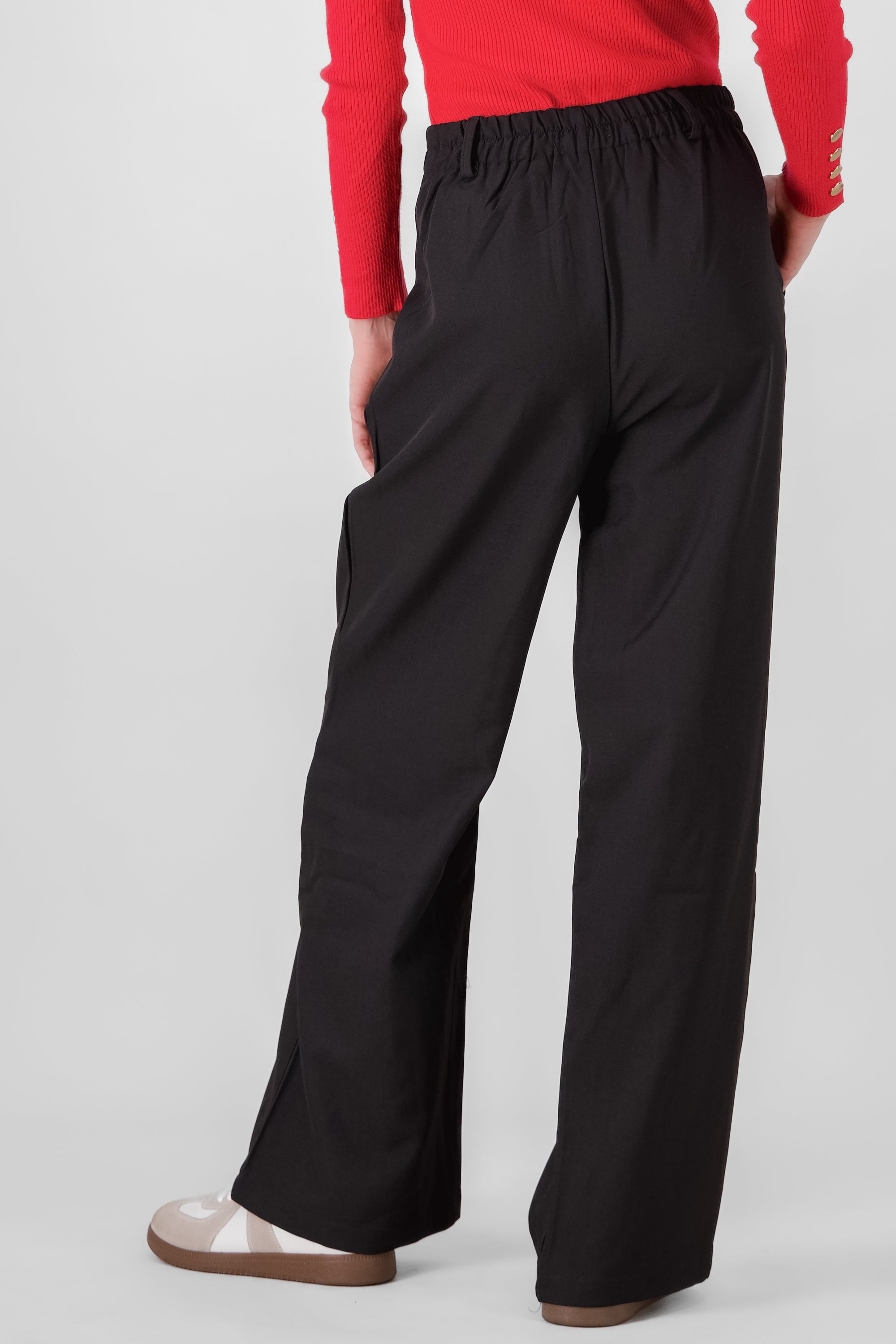 Pantalon amplio detalle doble boton NEGRO