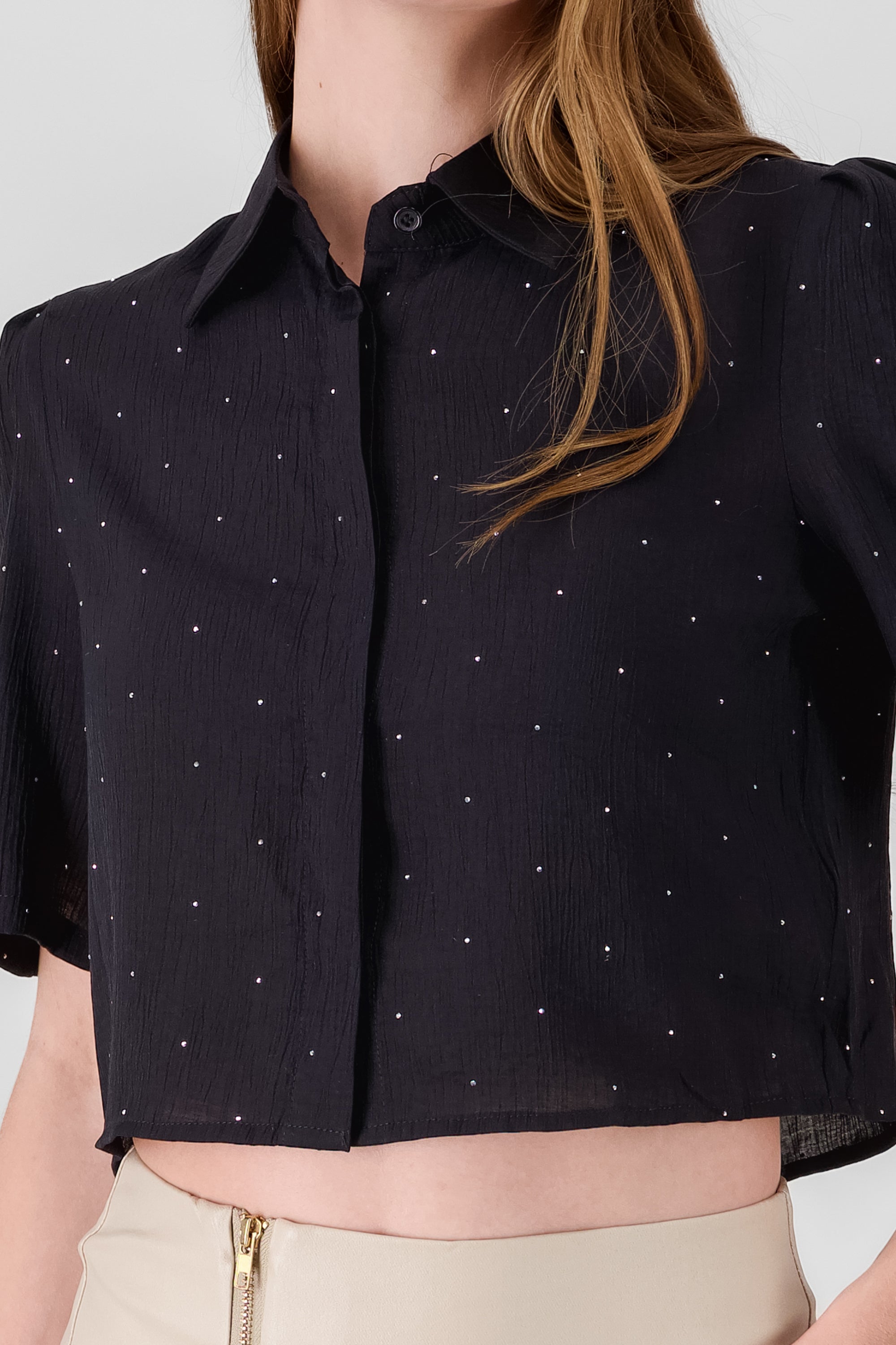 Camisa crop detalle brillos NEGRO