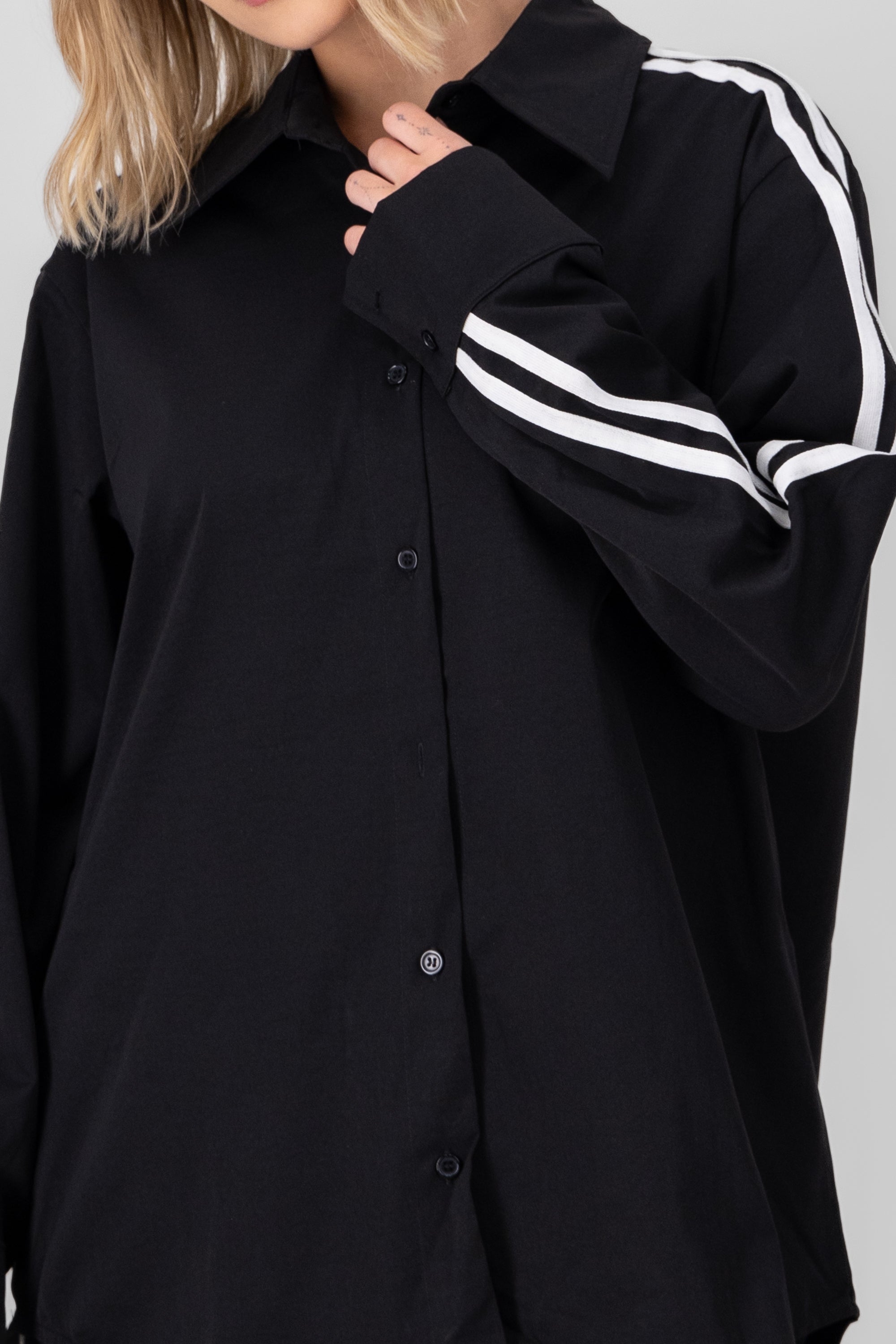 Camisa oversize detalle rayas NEGRO