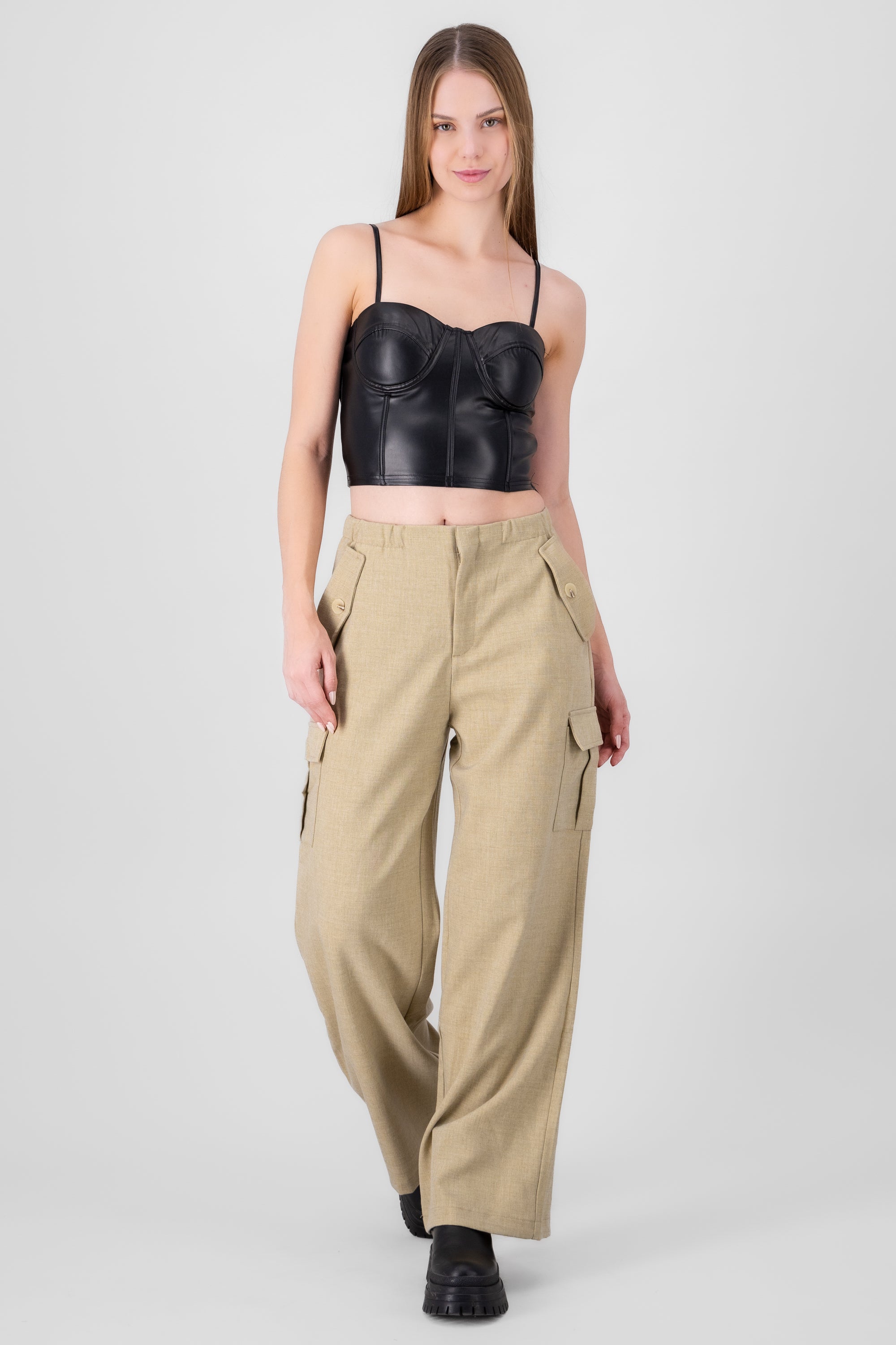 Pantalon wide leg bolsas cargo BEIGE