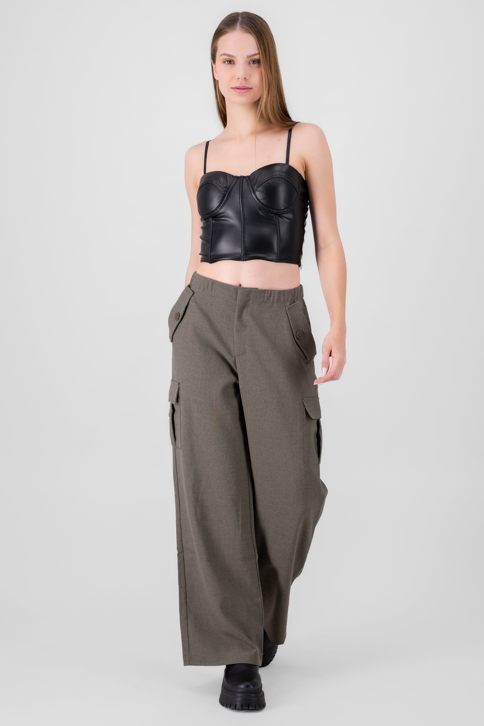 Pantalon wide leg bolsas cargo GRIS