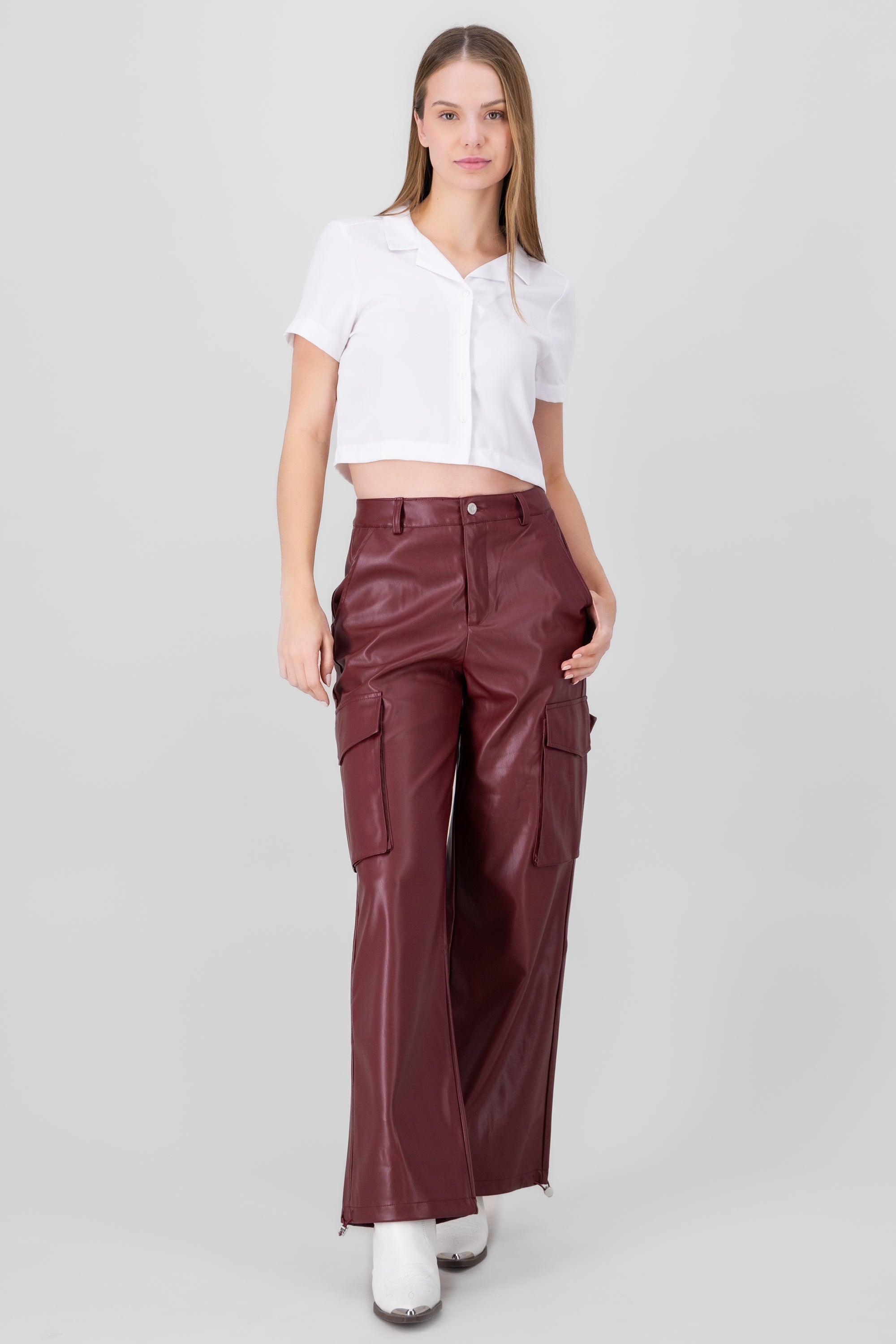 Pantalon pu bolsas cargo VINO