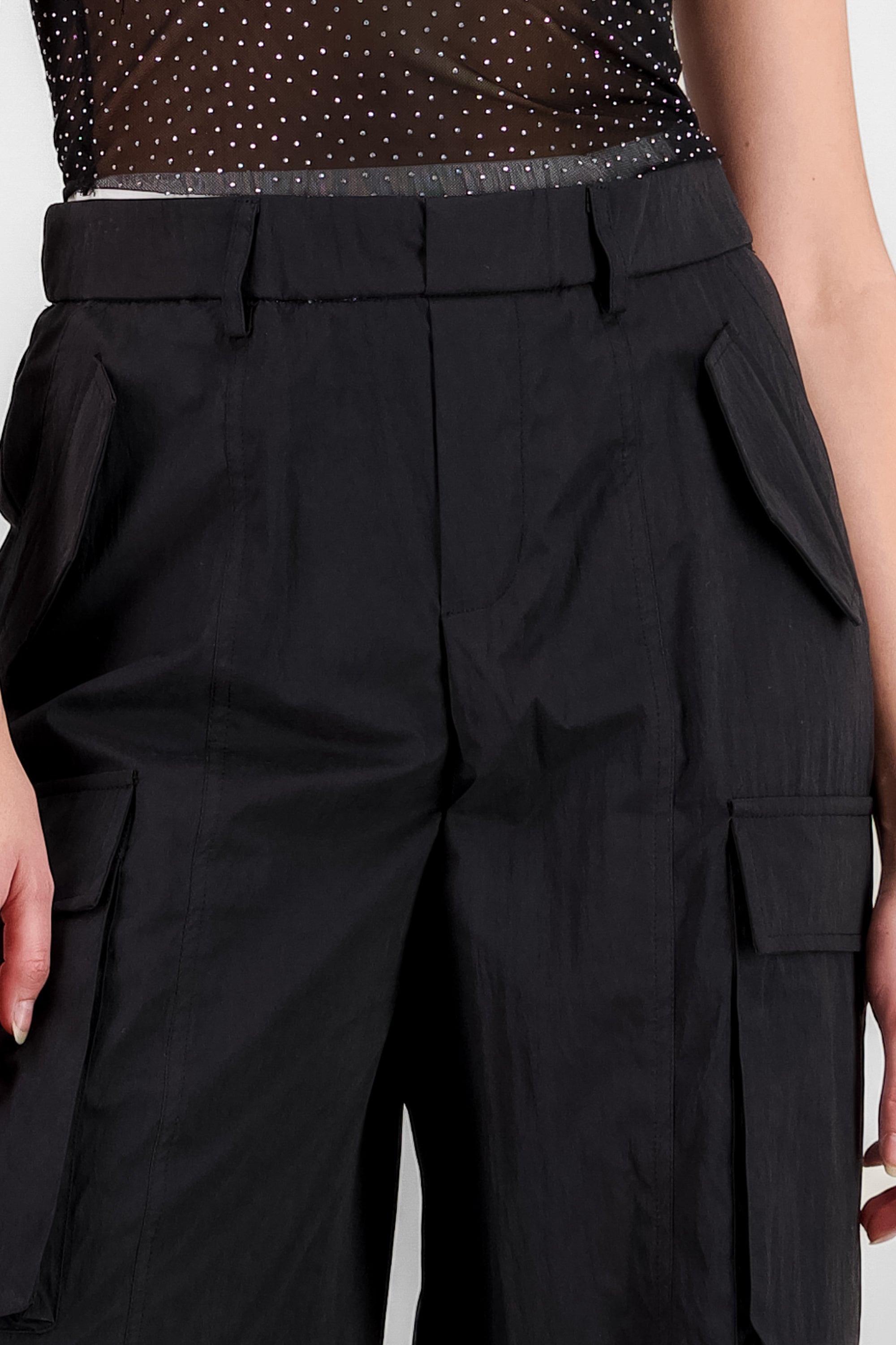 Pantalon cargo detalle pretina doble NEGRO