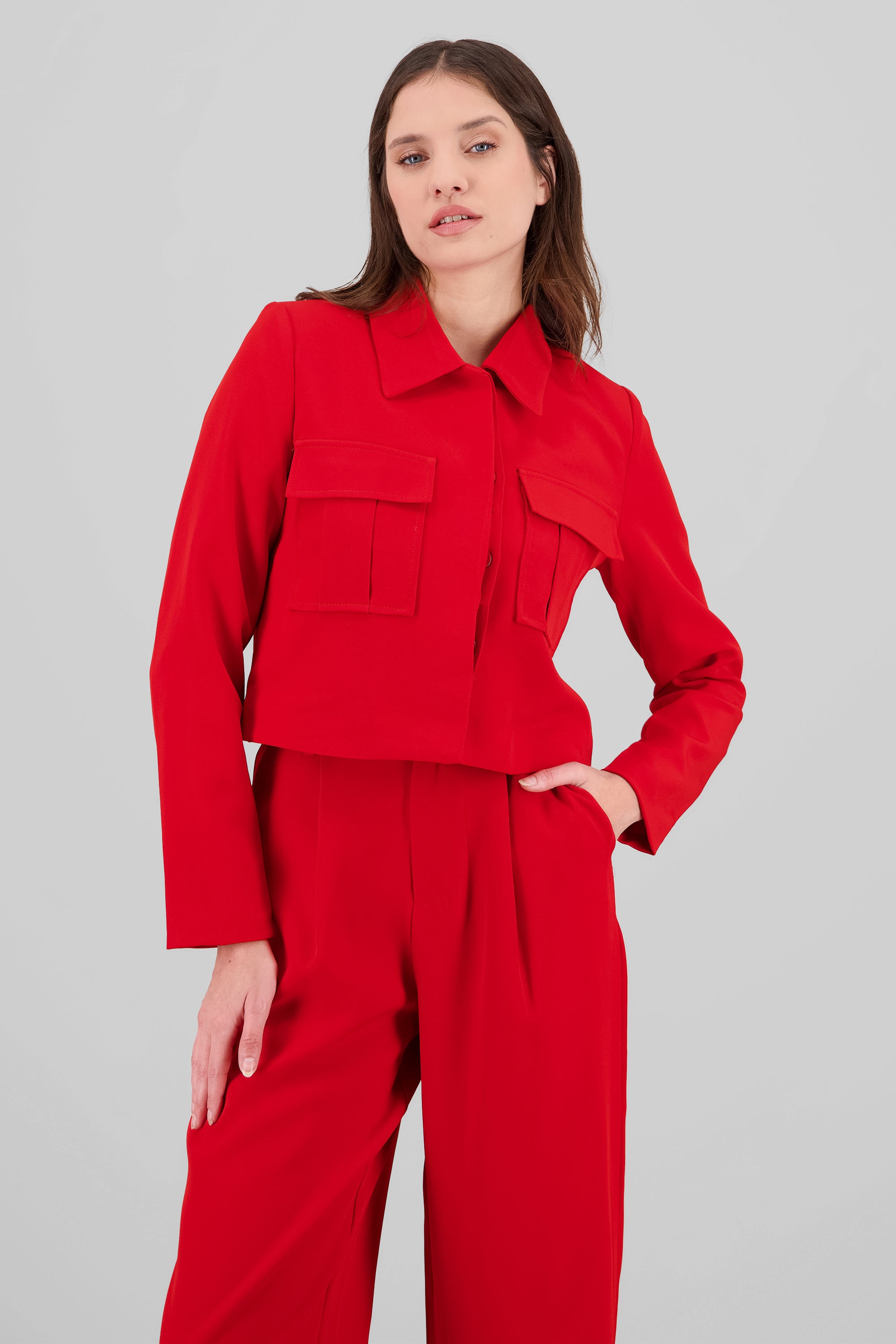 Camisa crop detalle bolsas 3D ROJO