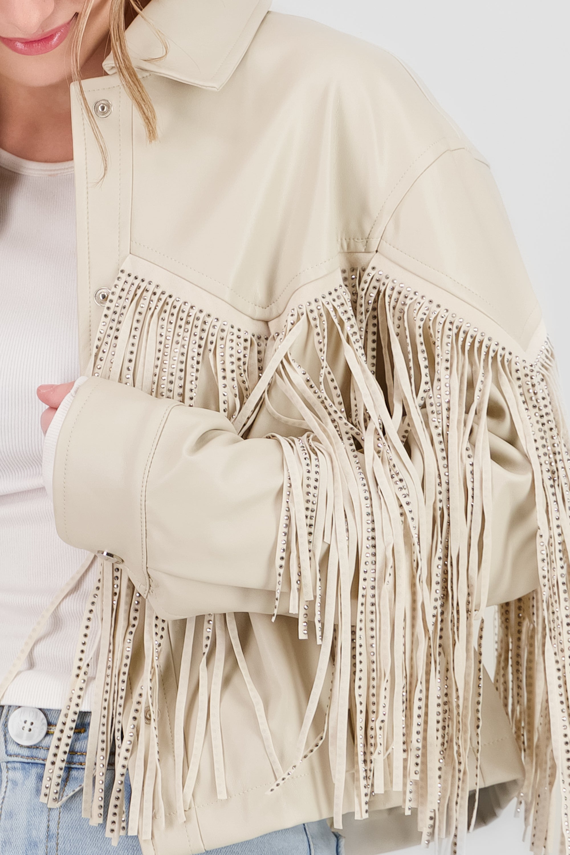 CHAMARRA FRINGE BRILLOS BEIGE