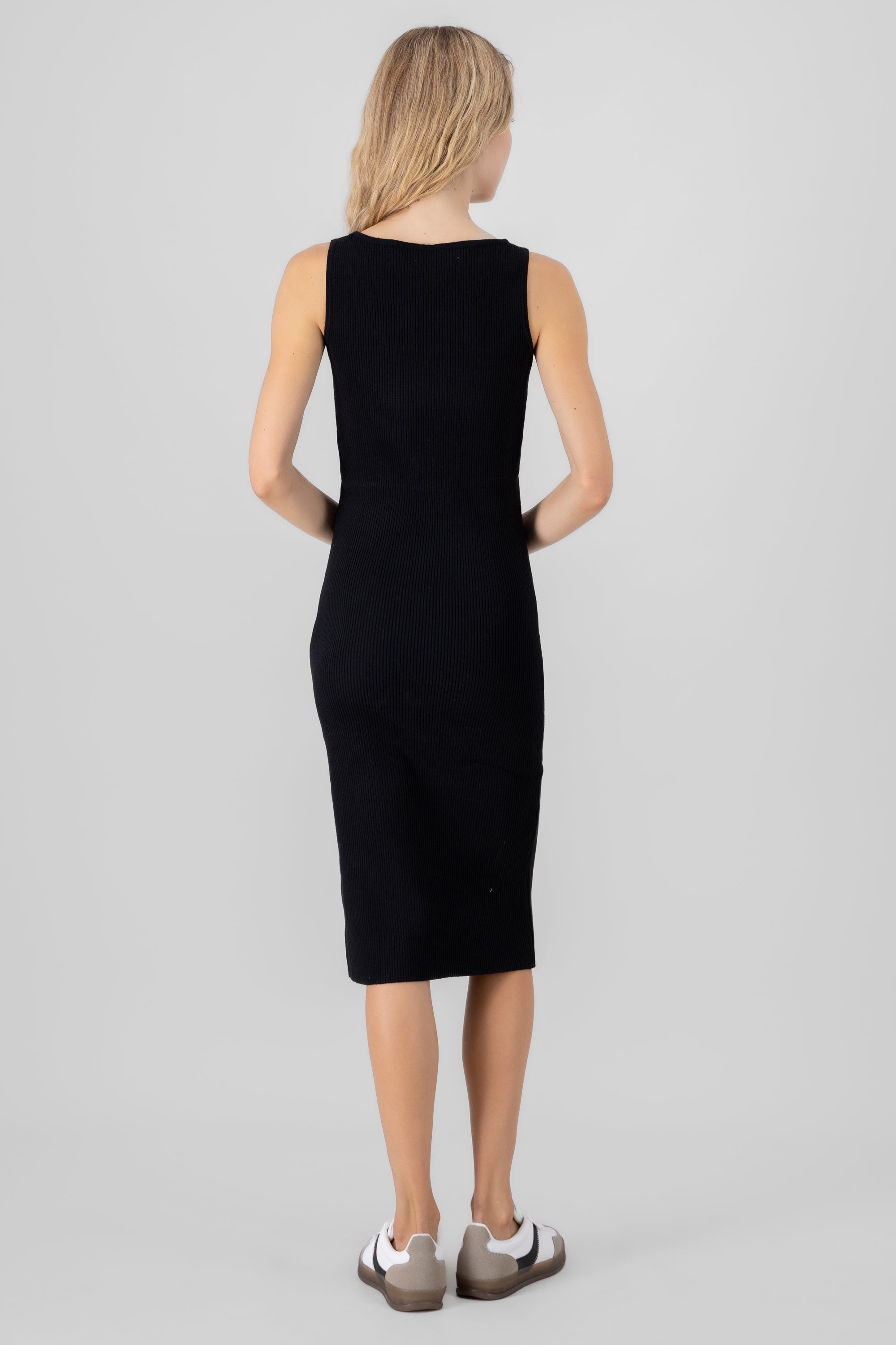 Vestido tejido midi cuello cuadrado NEGRO