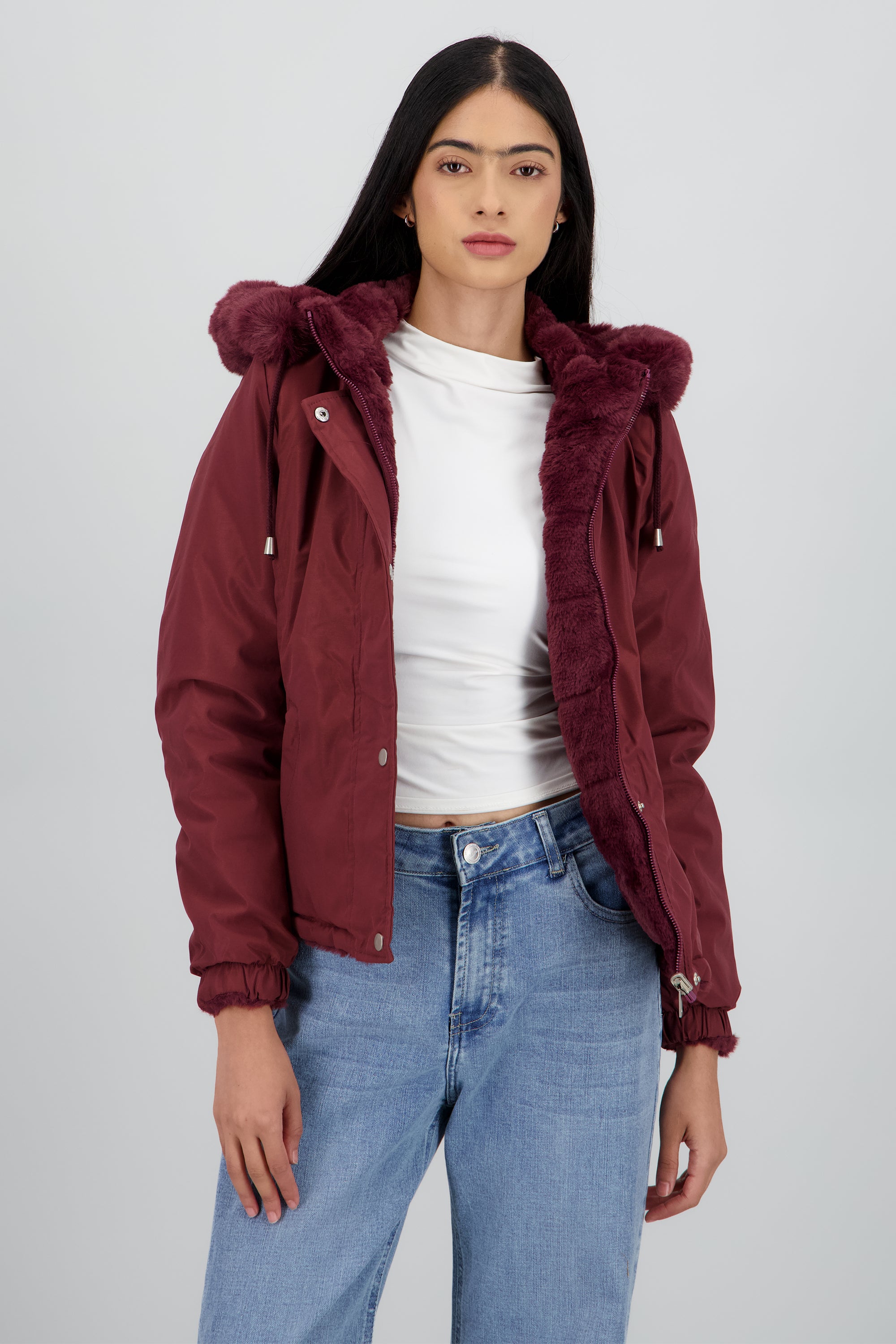 Chamarra Corta Peluche CIRUELA