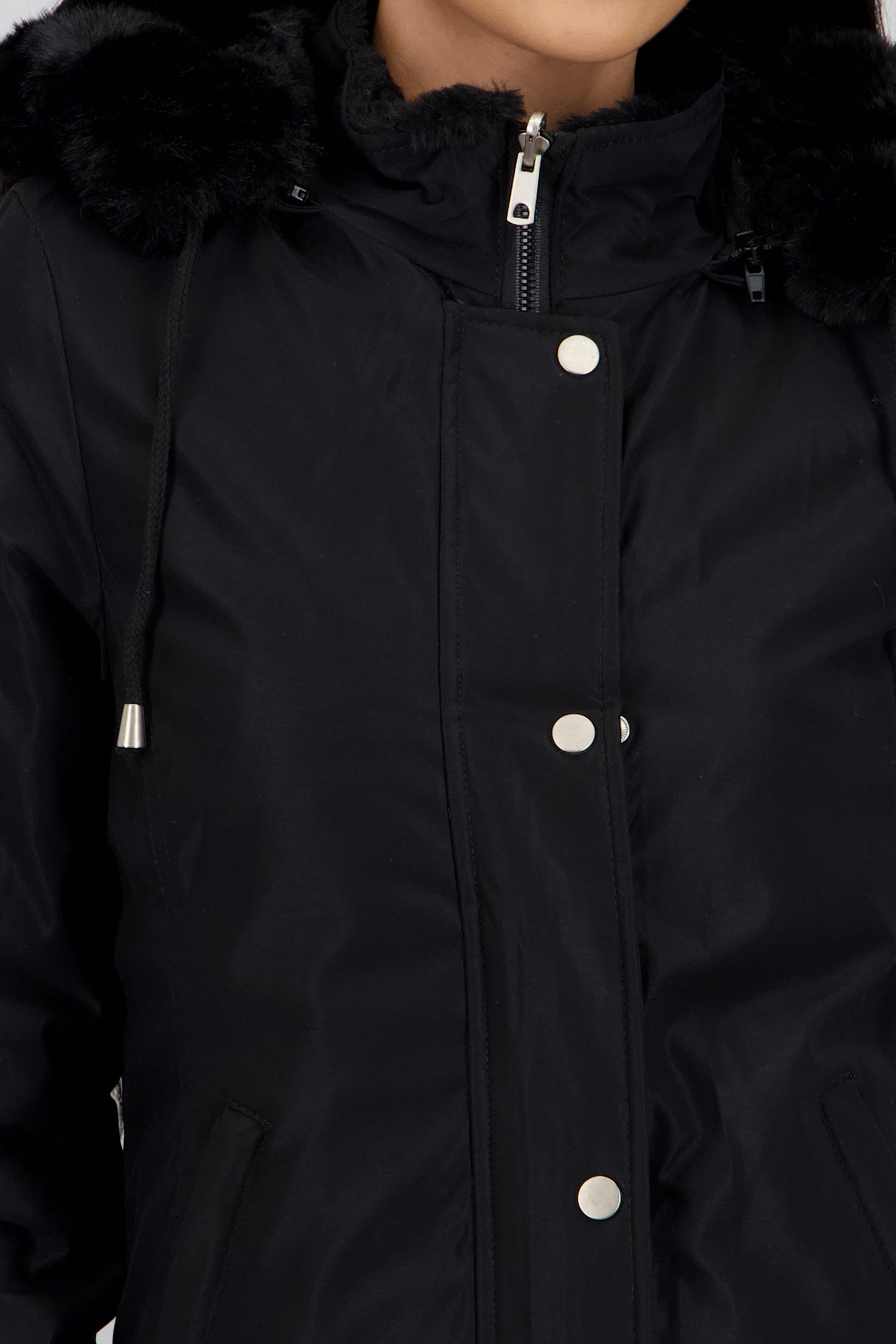 Chamarra Corta Peluche NEGRO