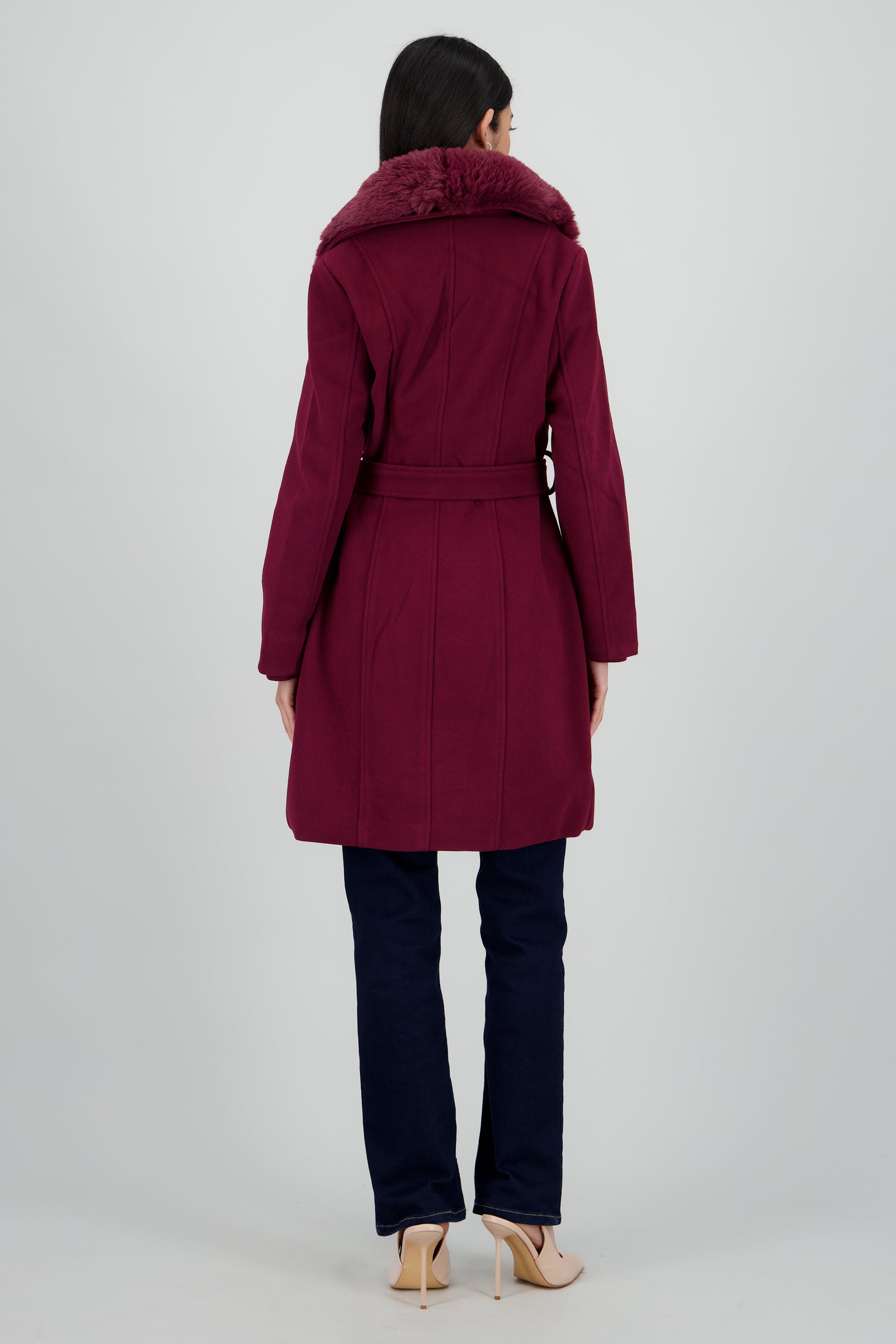 Abrigo largo detalle peluche CIRUELA