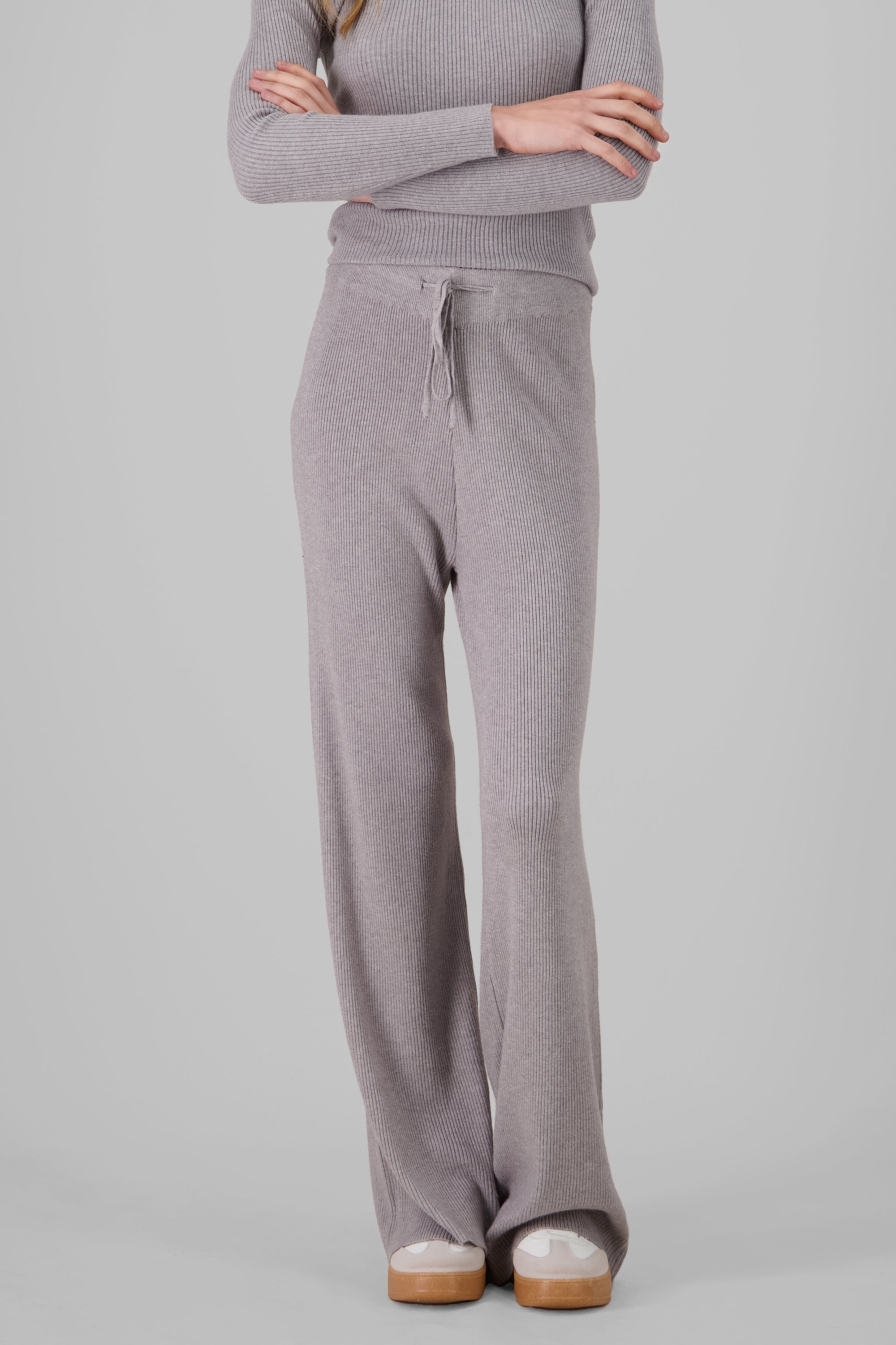 Pantalon tejido suave Hypsters GRIS